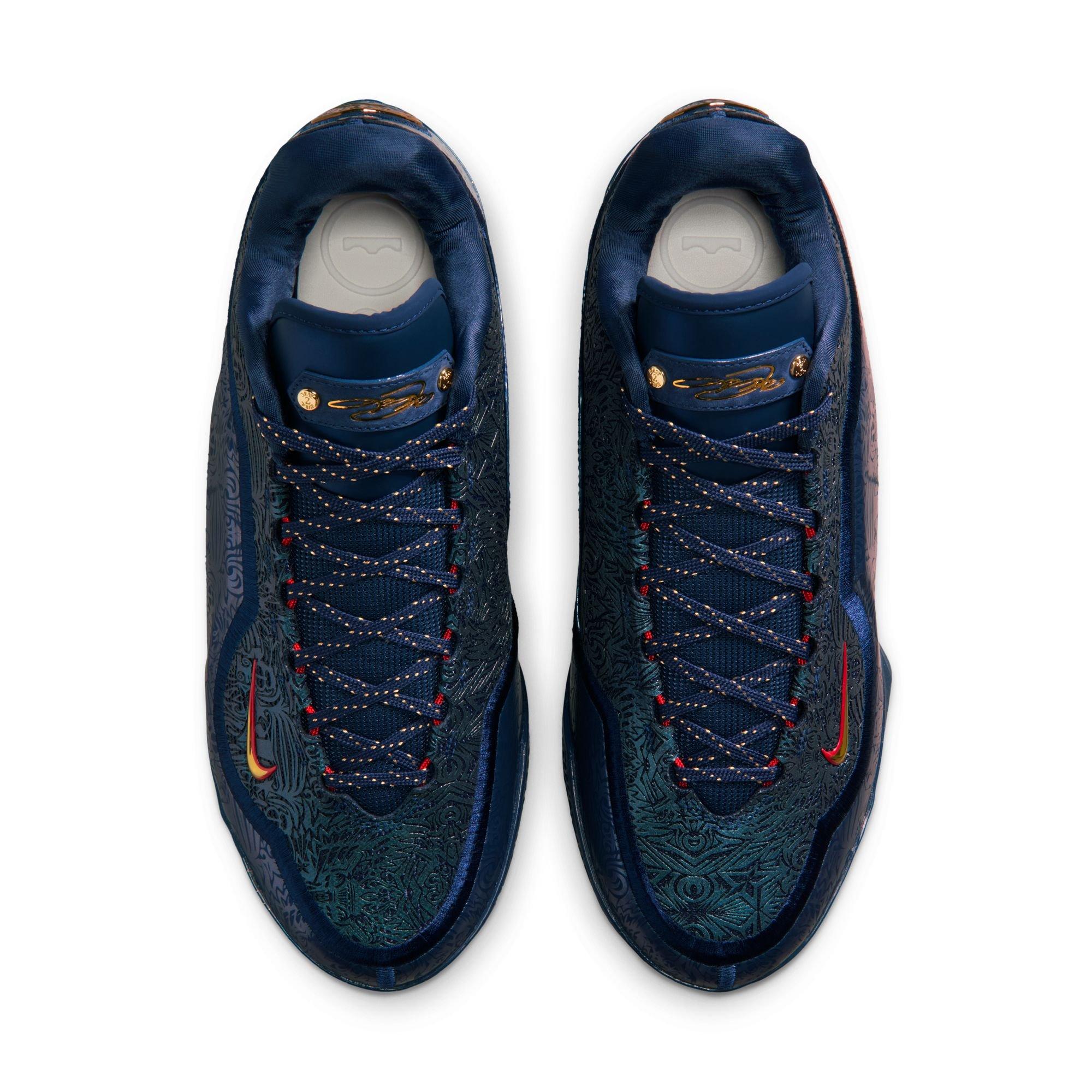 Nike LeBron XXIII "Out For Redemption" Men's Basketball Shoe - MIDNIGHT NAVY/METALLIC GOLD Thumbnail View 17