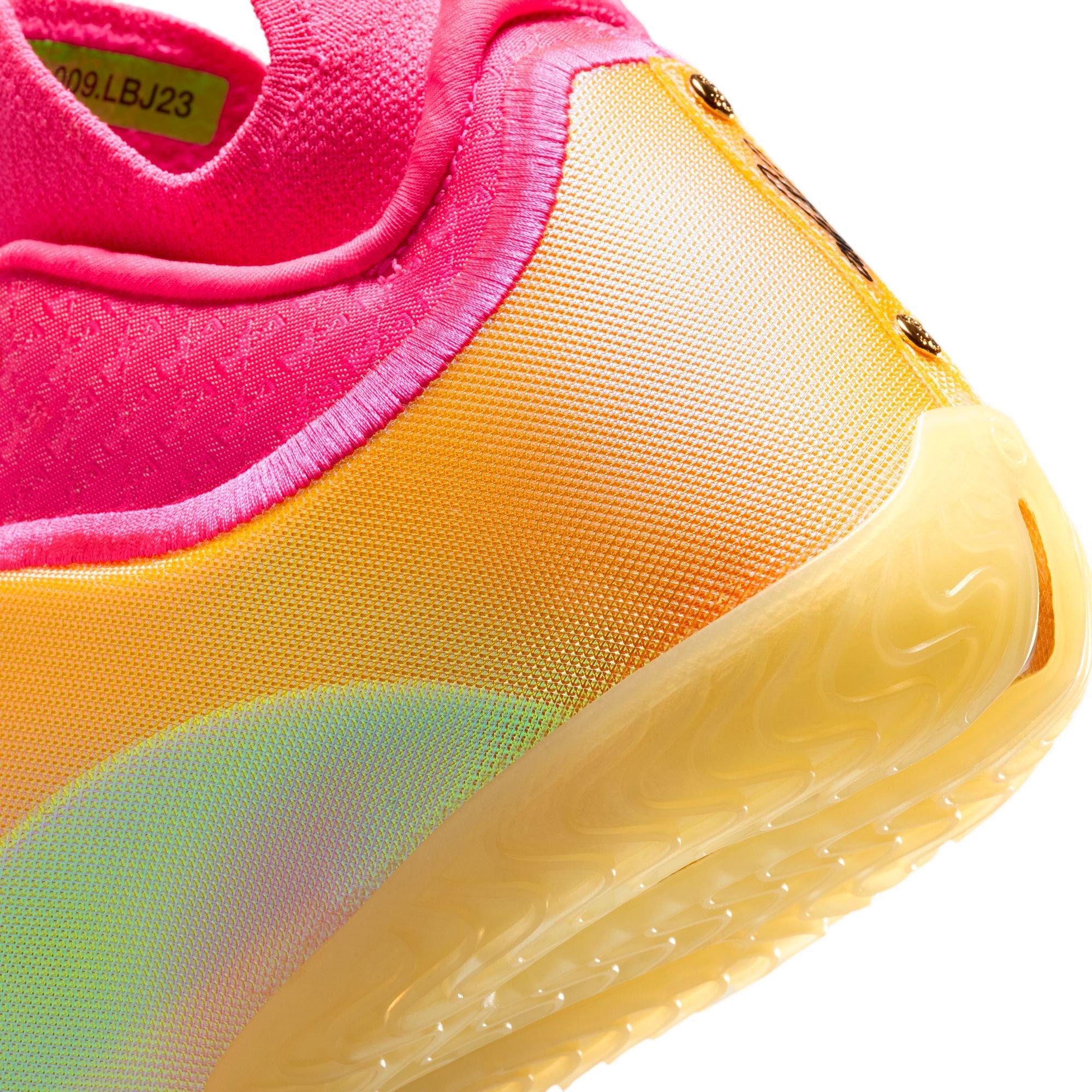 Nike LeBron XXIII "Good Intentions" Men's Basketball Shoe - HYPER PINK/BLACK/ALABASTER Thumbnail View 6