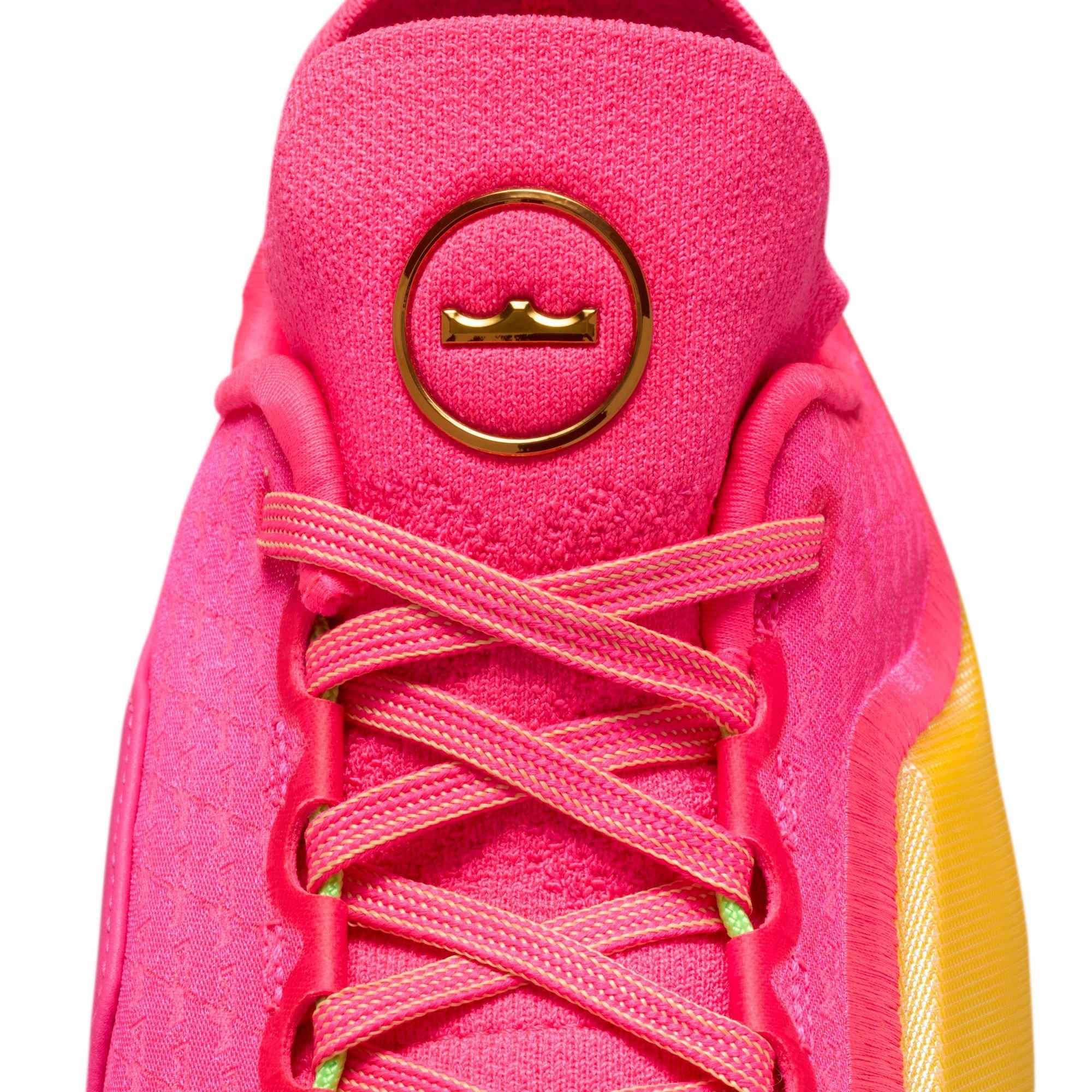 Nike LeBron XXIII "Good Intentions" Men's Basketball Shoe - HYPER PINK/BLACK/ALABASTER Thumbnail View 7