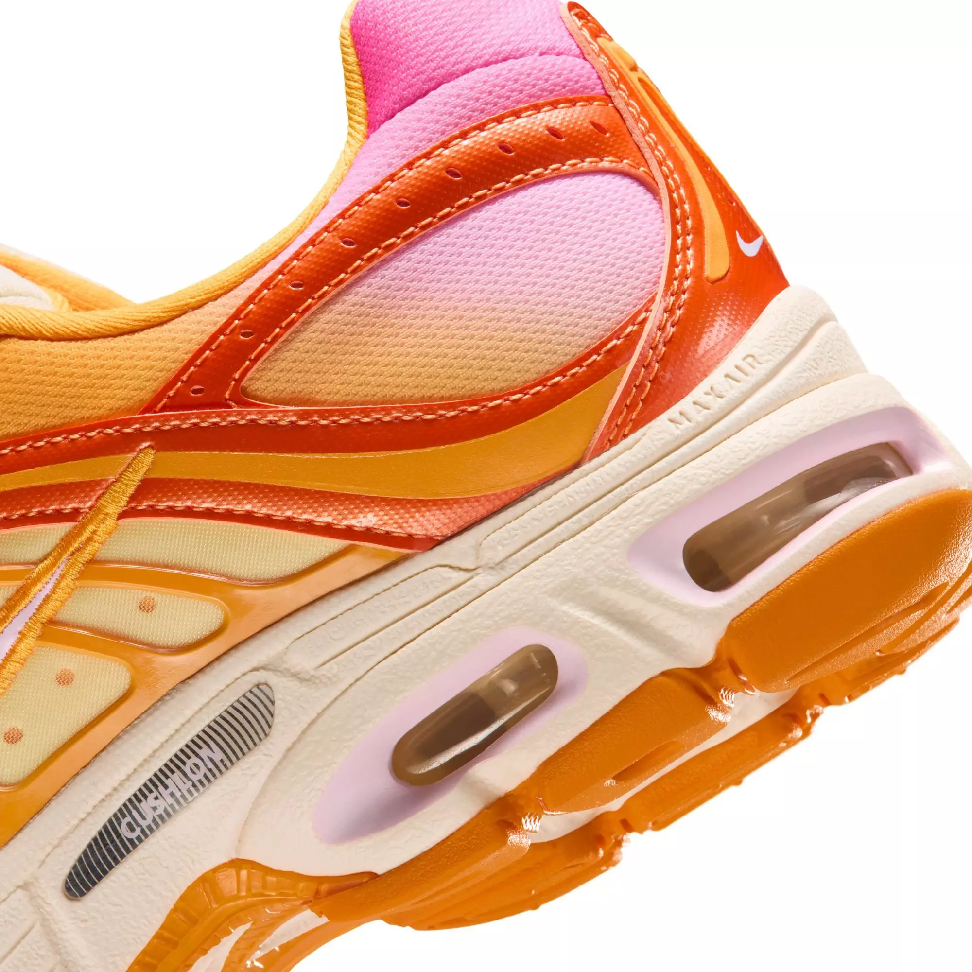 Nike Air Max Moto 2K "Orange Horizon" Women's Shoe - ORANGE HORIZON/PINK FOAM/UNIVERSITY GOLD
