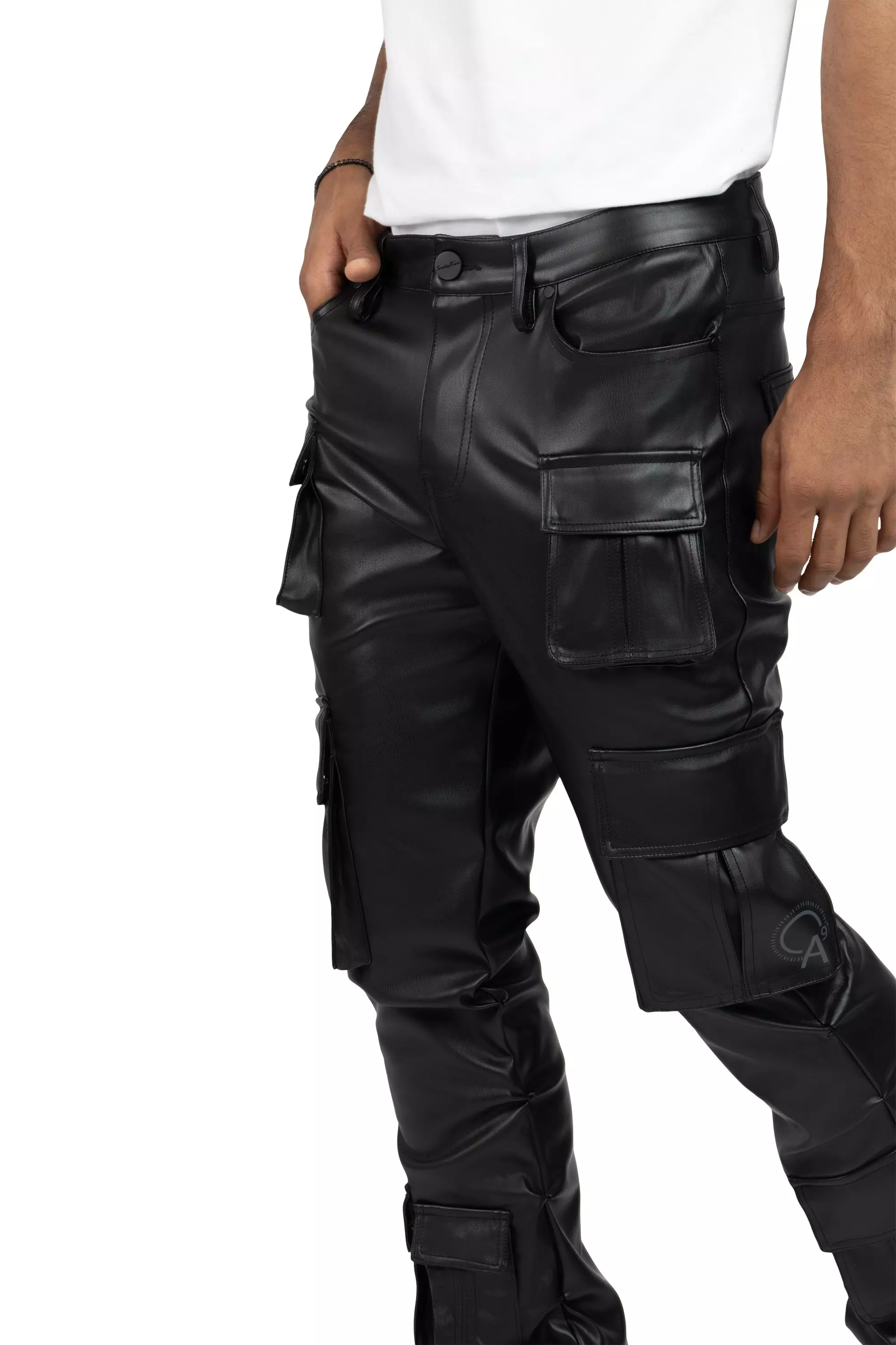 Smoke Rise Men's Stacked Flare Cargo Pants - Black - BLACK