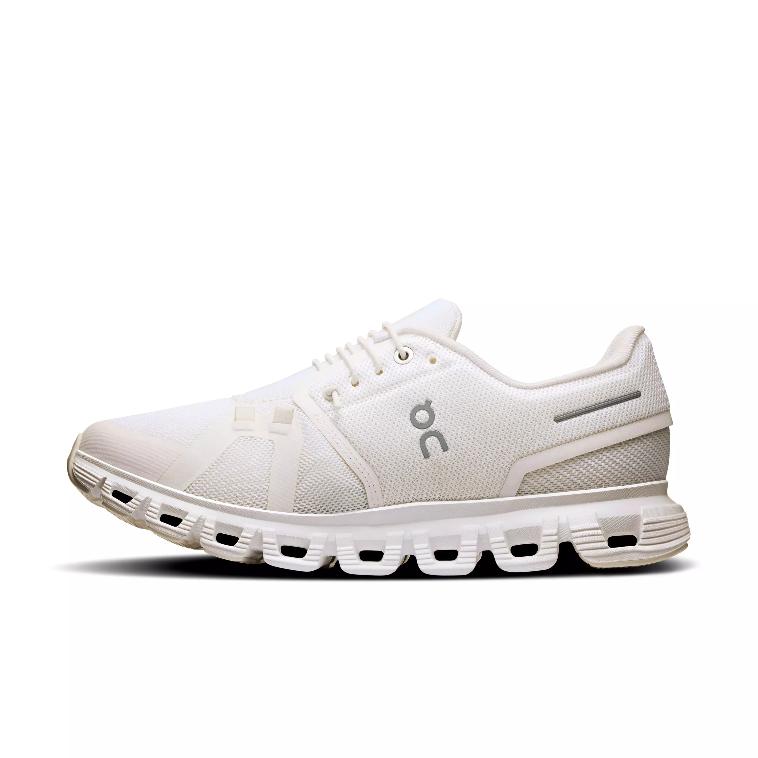 On Cloud 6 "White" Women's Shoe - WHITE