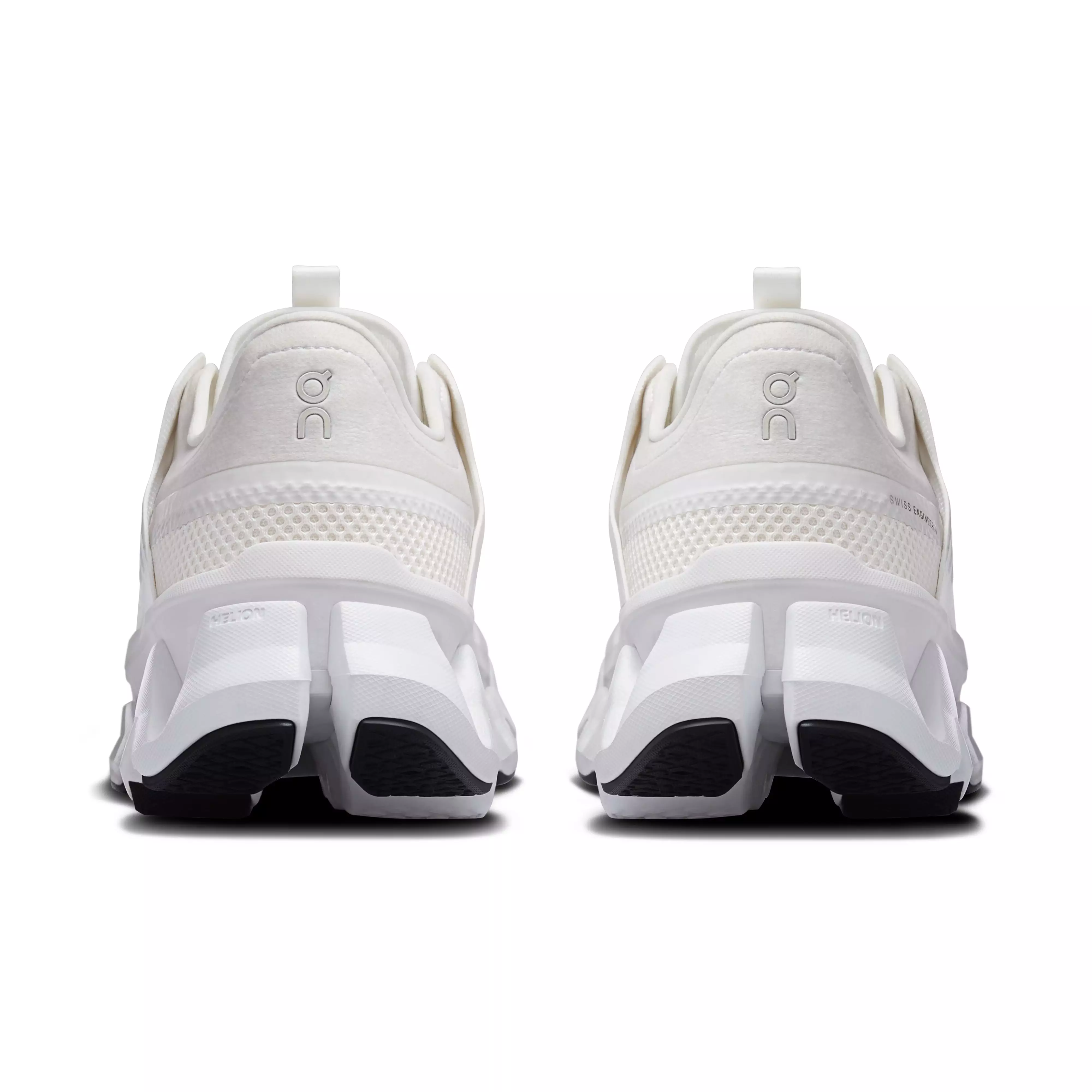 On Cloudswift Amp "White/White" Women's Shoe - WHITE