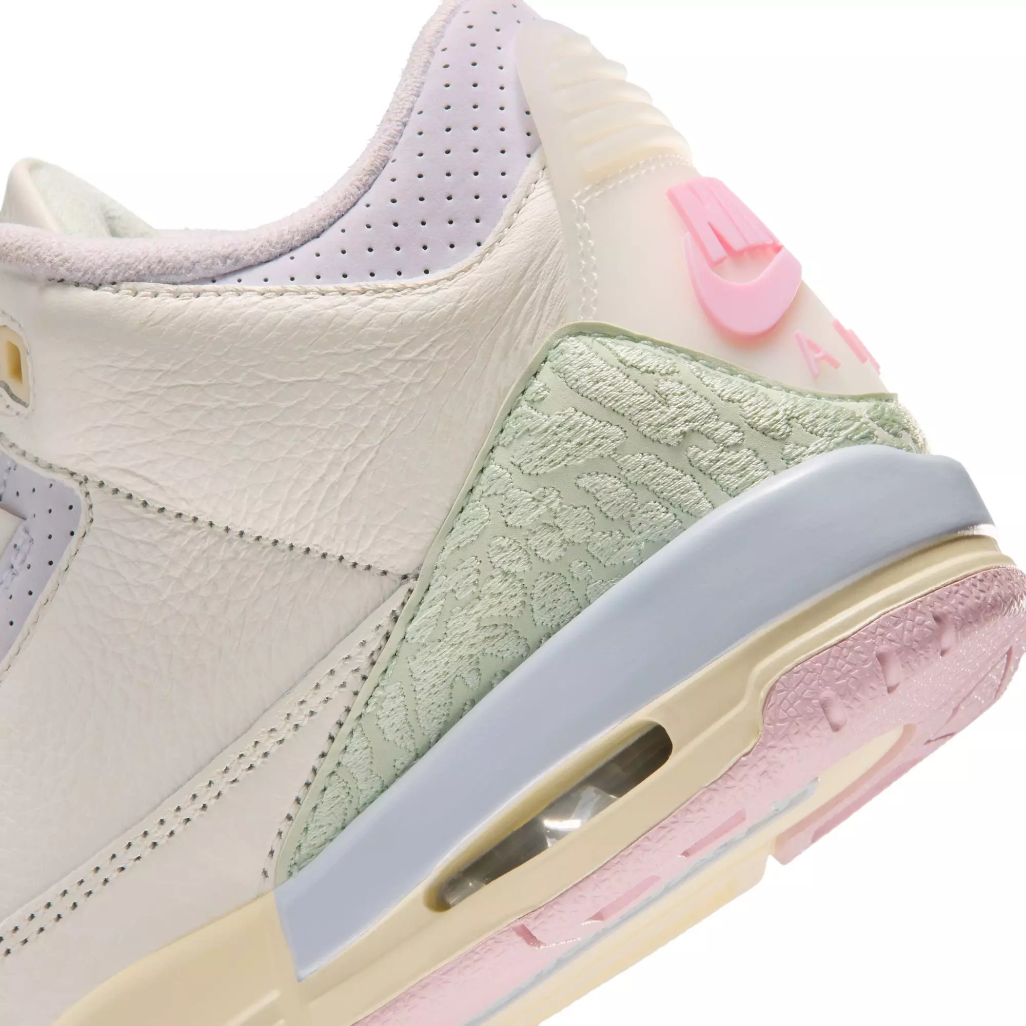Jordan 3 Retro &ldquo;Spring Is in the Air&rdquo; Grade School Kids' Shoe - SAIL/AURA/JADE AURA/IRIS WHISPER