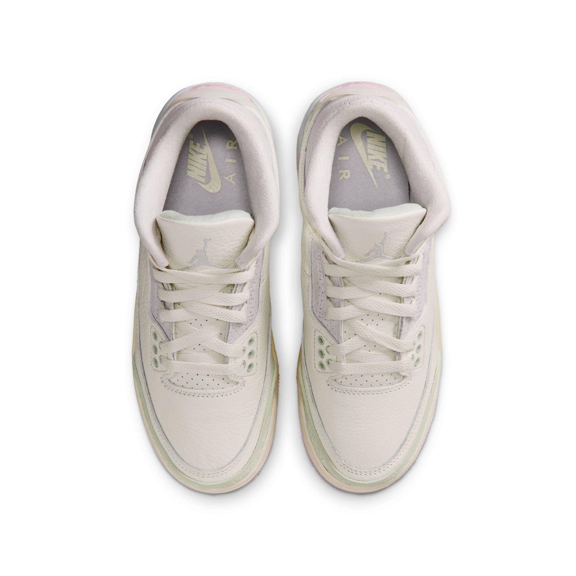 Jordan 3 Retro &ldquo;Spring Is in the Air&rdquo; Grade School Kids' Shoe - SAIL/AURA/JADE AURA/IRIS WHISPER Thumbnail View 12