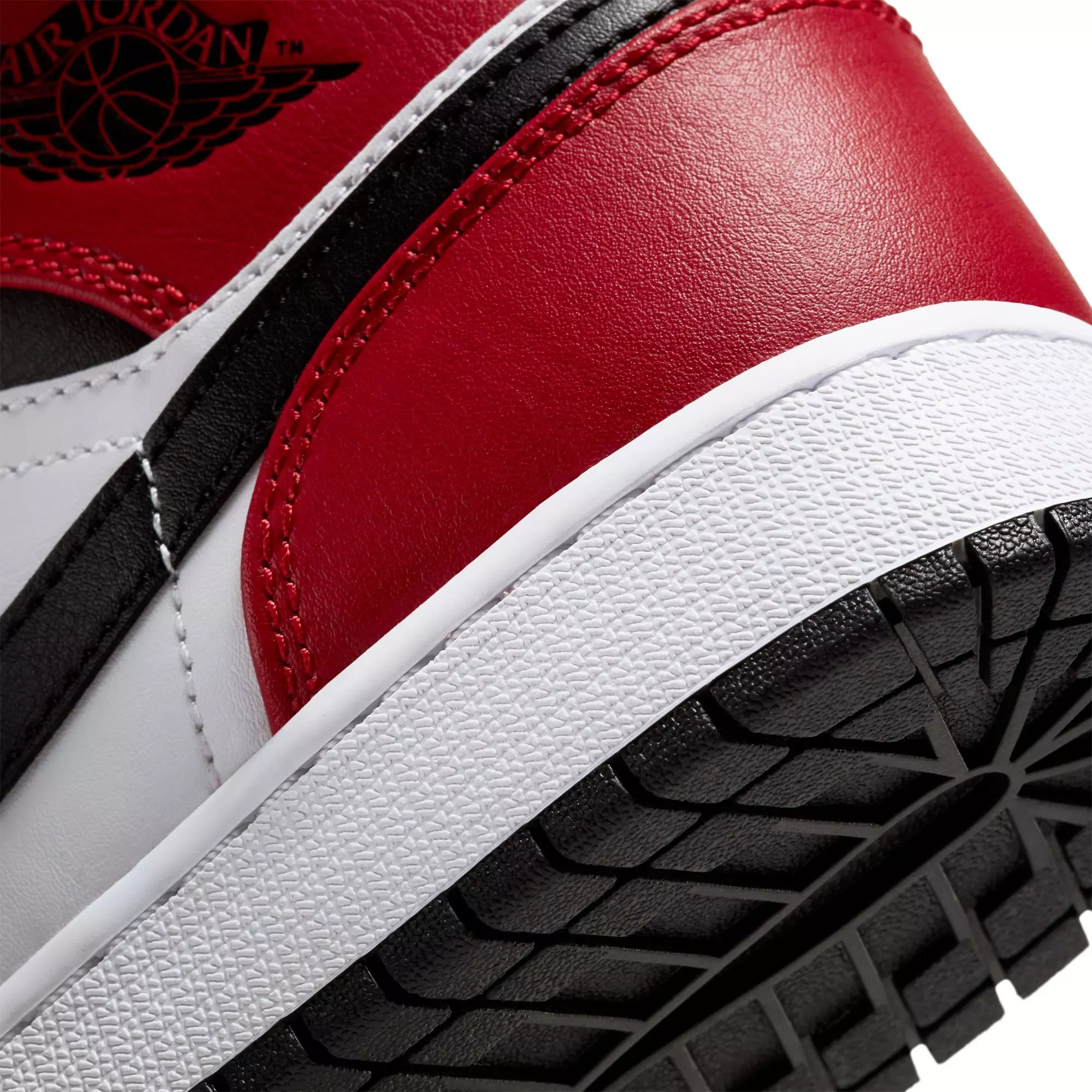 Jordan 1 Mid "Black/Gym Red" Grade School Boys' Shoe - BLACK/RED/WHITE