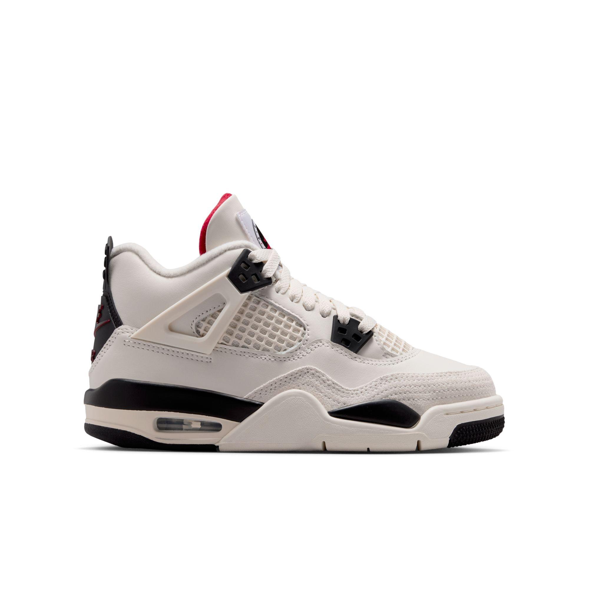 Air Jordan 4 Retro Shoes