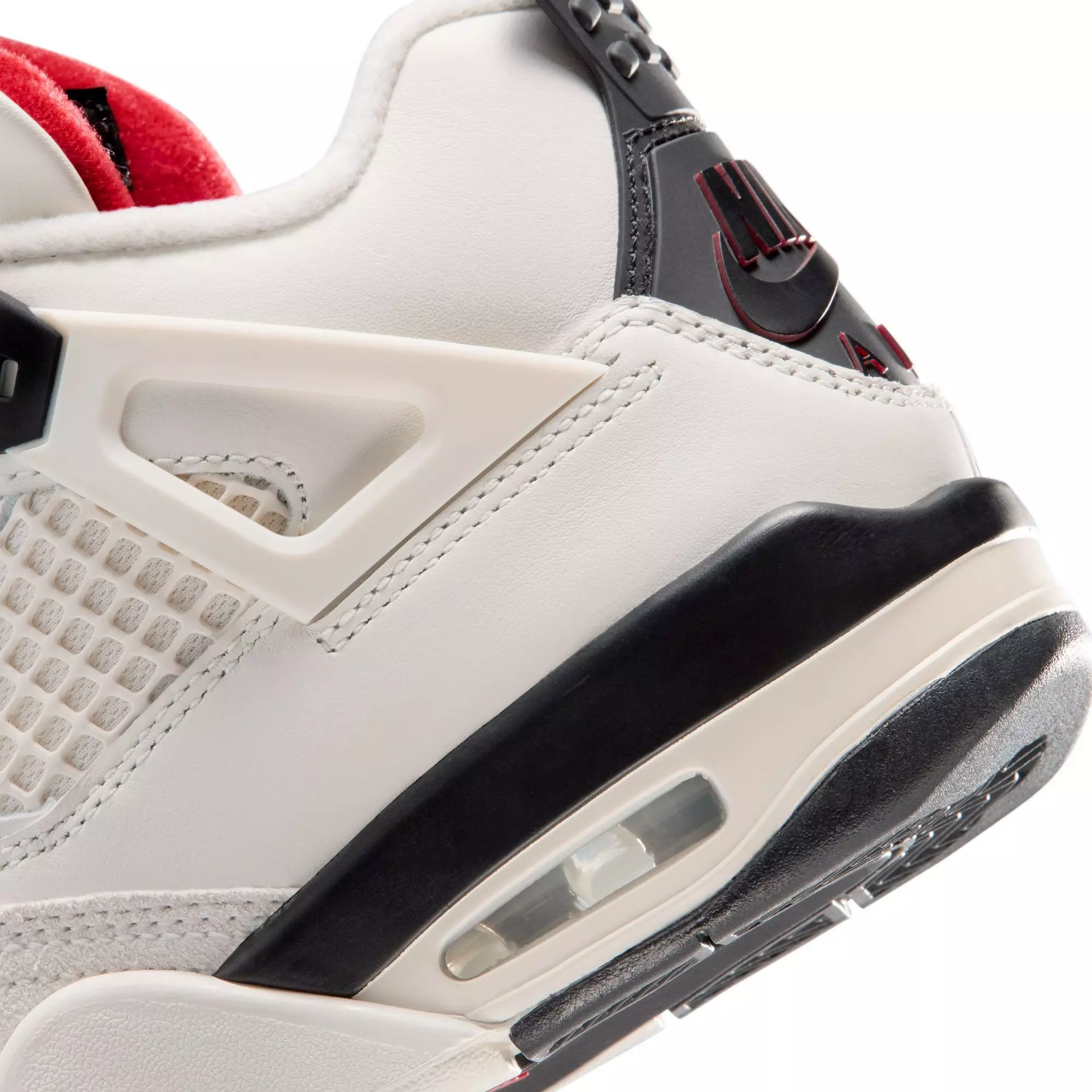 Jordan 4 Retro "Flight Club" Grade School Kids' Shoe - SAIL/BLACK/UNIVERSITY RED