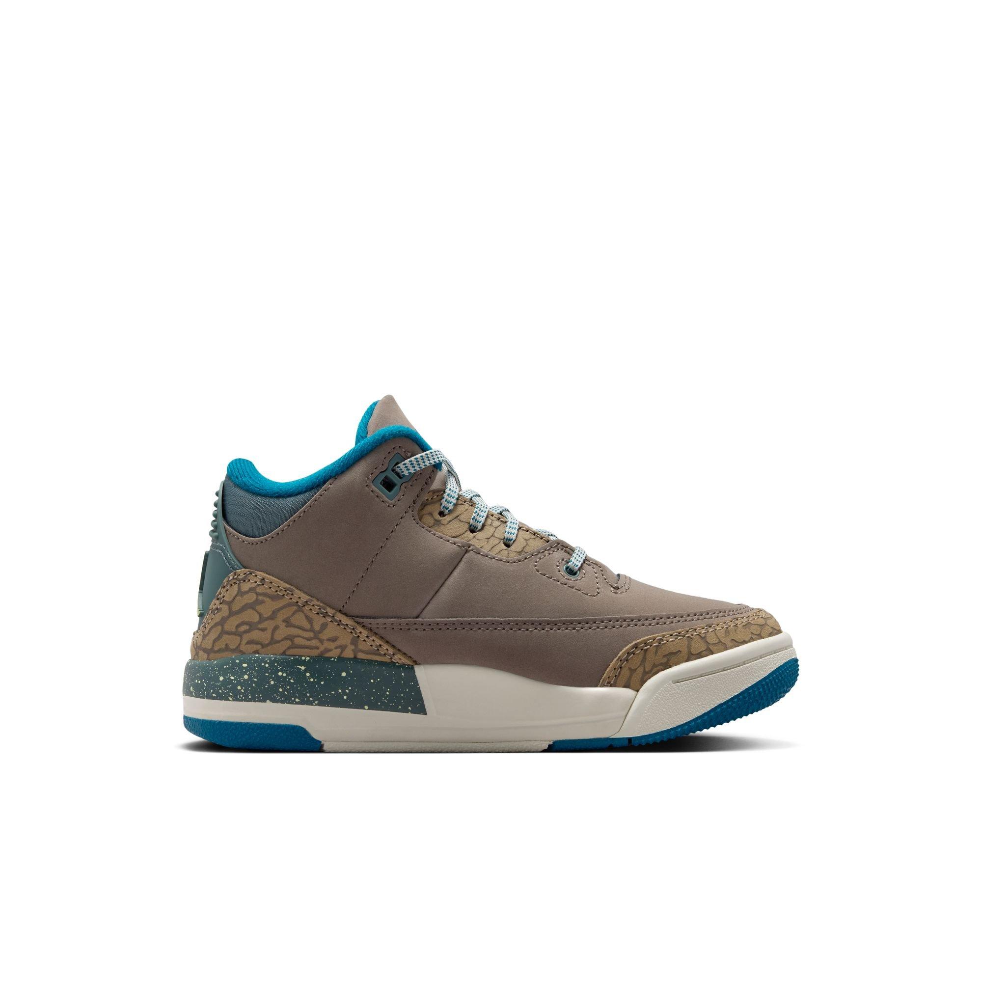 Jordan 3 Retro "Olive Grey" Preschool Kids' Shoe - OLIVE GREY/GREEN ABYSS/KHAKI Thumbnail View 3