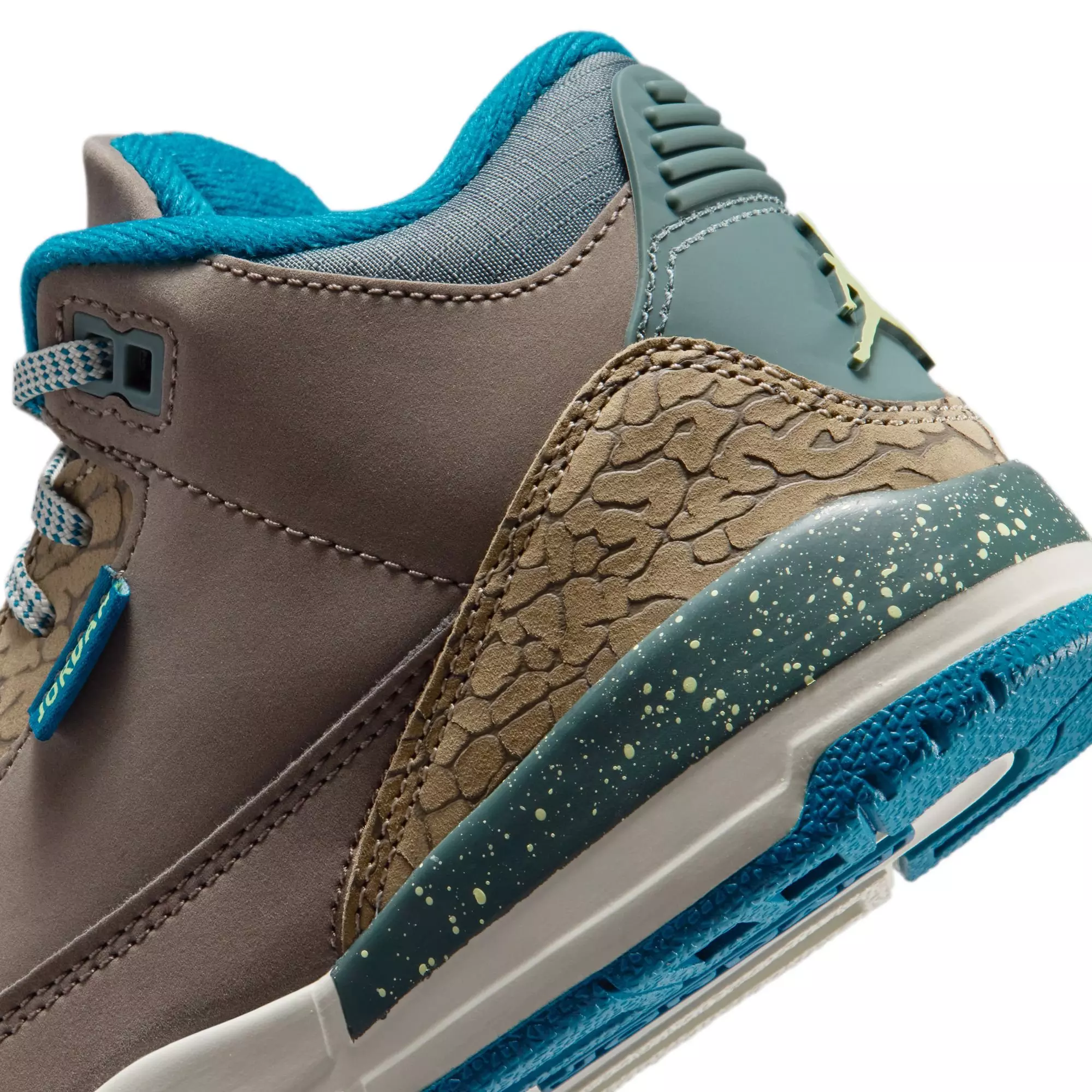 Jordan 3 Retro "Olive Grey" Preschool Kids' Shoe - OLIVE GREY/GREEN ABYSS/KHAKI