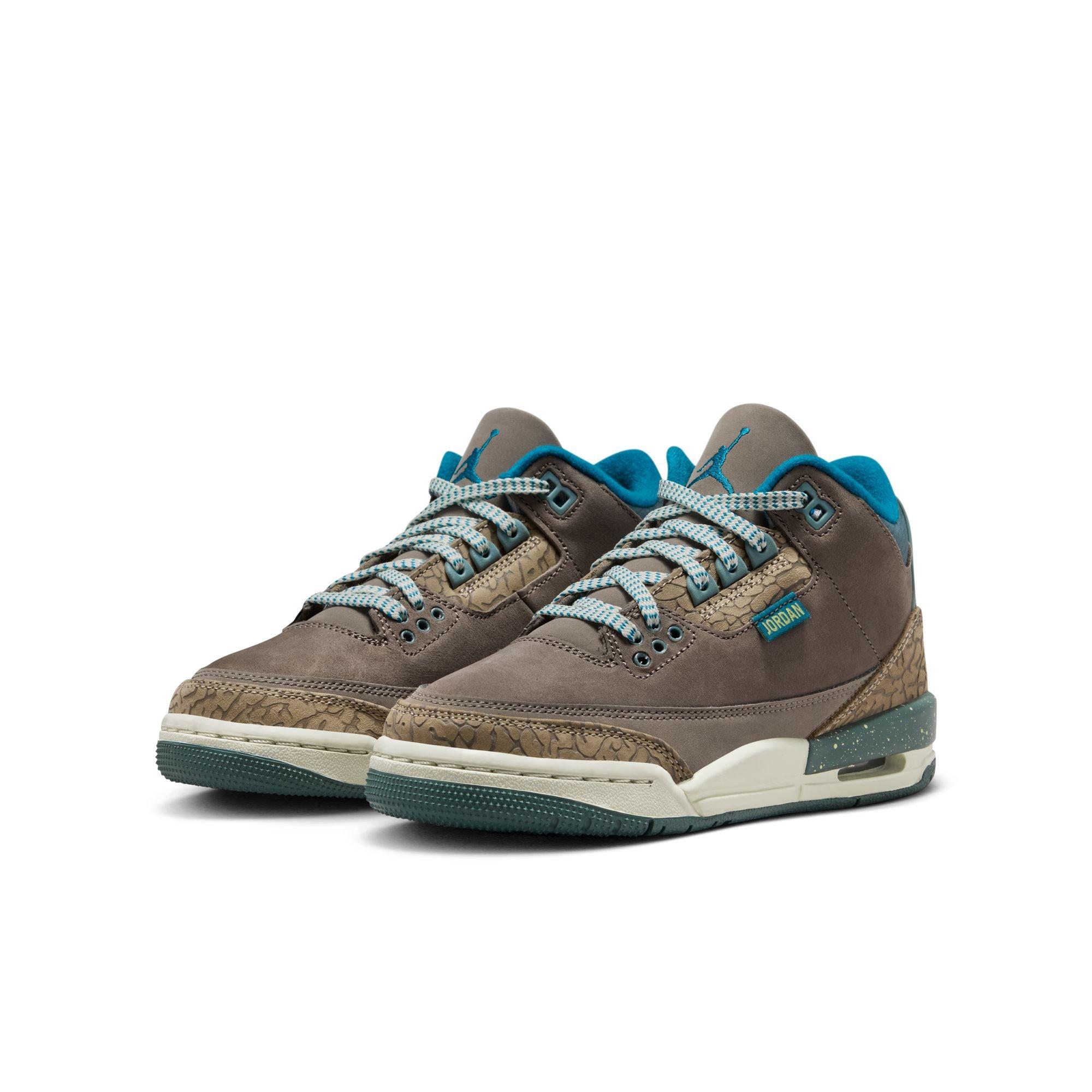 Jordan 3 Retro "Olive Grey" Grade School Kids' Shoe - OLIVE GREY/GREEN ABYSS/KHAKI Thumbnail View 4