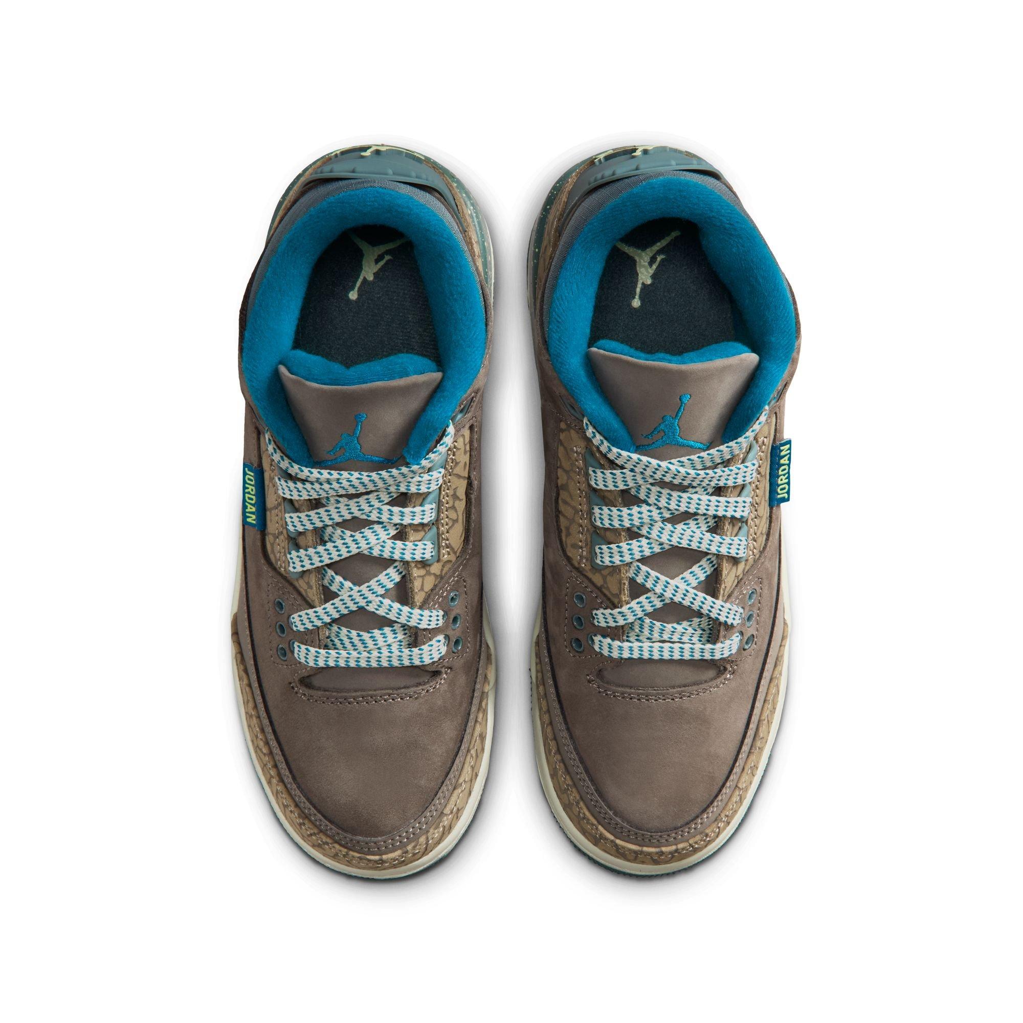 Jordan 3 Retro "Olive Grey" Grade School Kids' Shoe - OLIVE GREY/GREEN ABYSS/KHAKI Thumbnail View 14