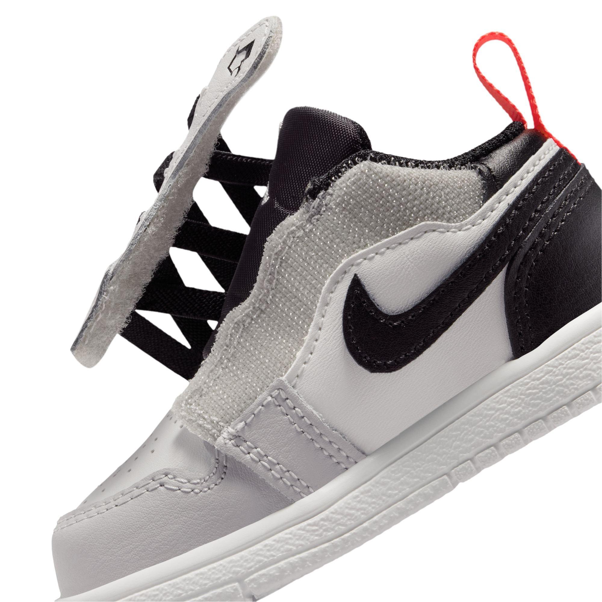 Jordan 1 Low Alt "Black/Summit White/Infrared 23" Toddler Boys' Shoe - WHITE/BLACK/RED Thumbnail View 11