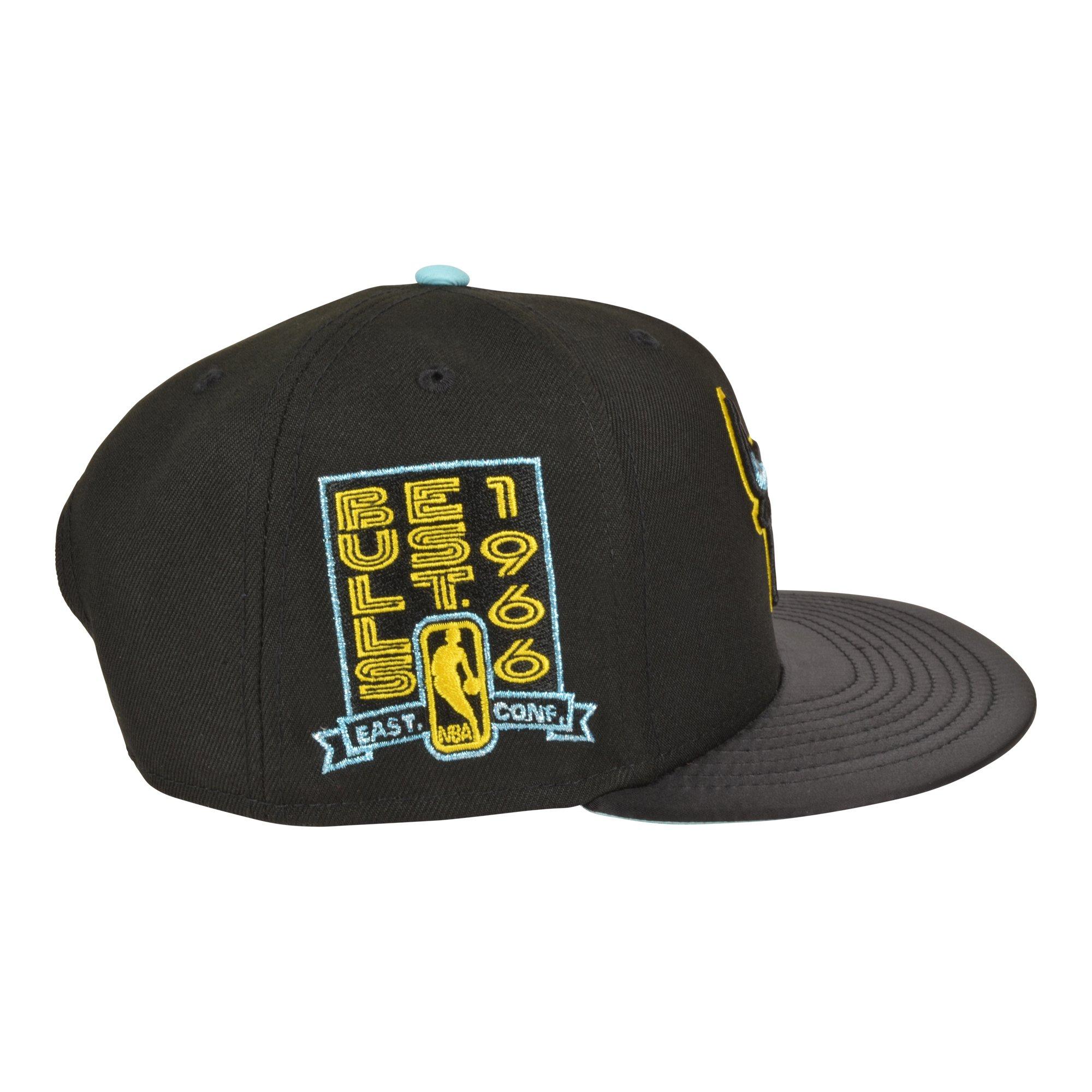 New Era Chicago Bulls 9FIFTY Black Cat Air Jordan 4 Black Snapback Hat