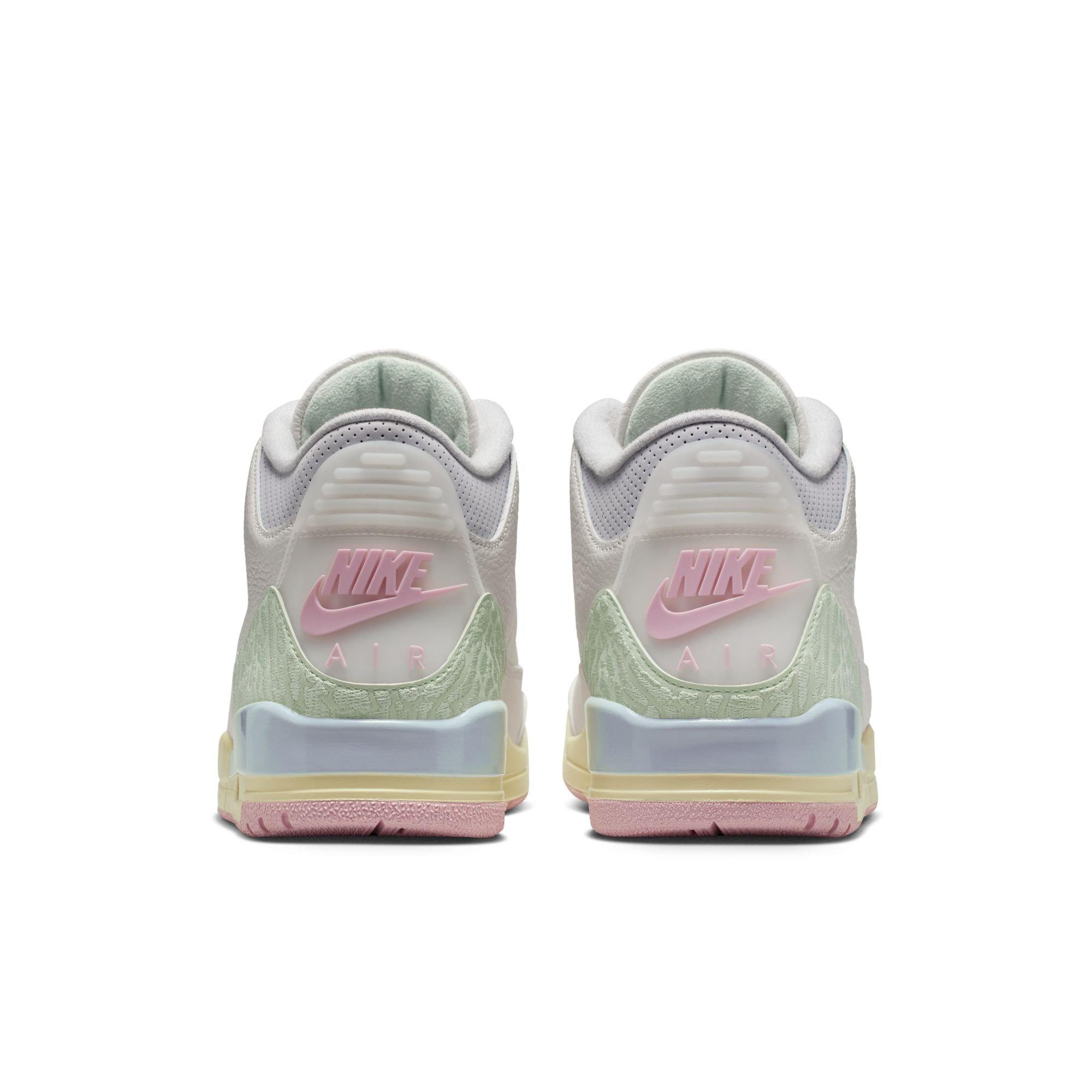 Jordan 3 Retro &ldquo;Spring Is in the Air&rdquo; Men's Shoe - SAIL/AURA/JADE Thumbnail View 9
