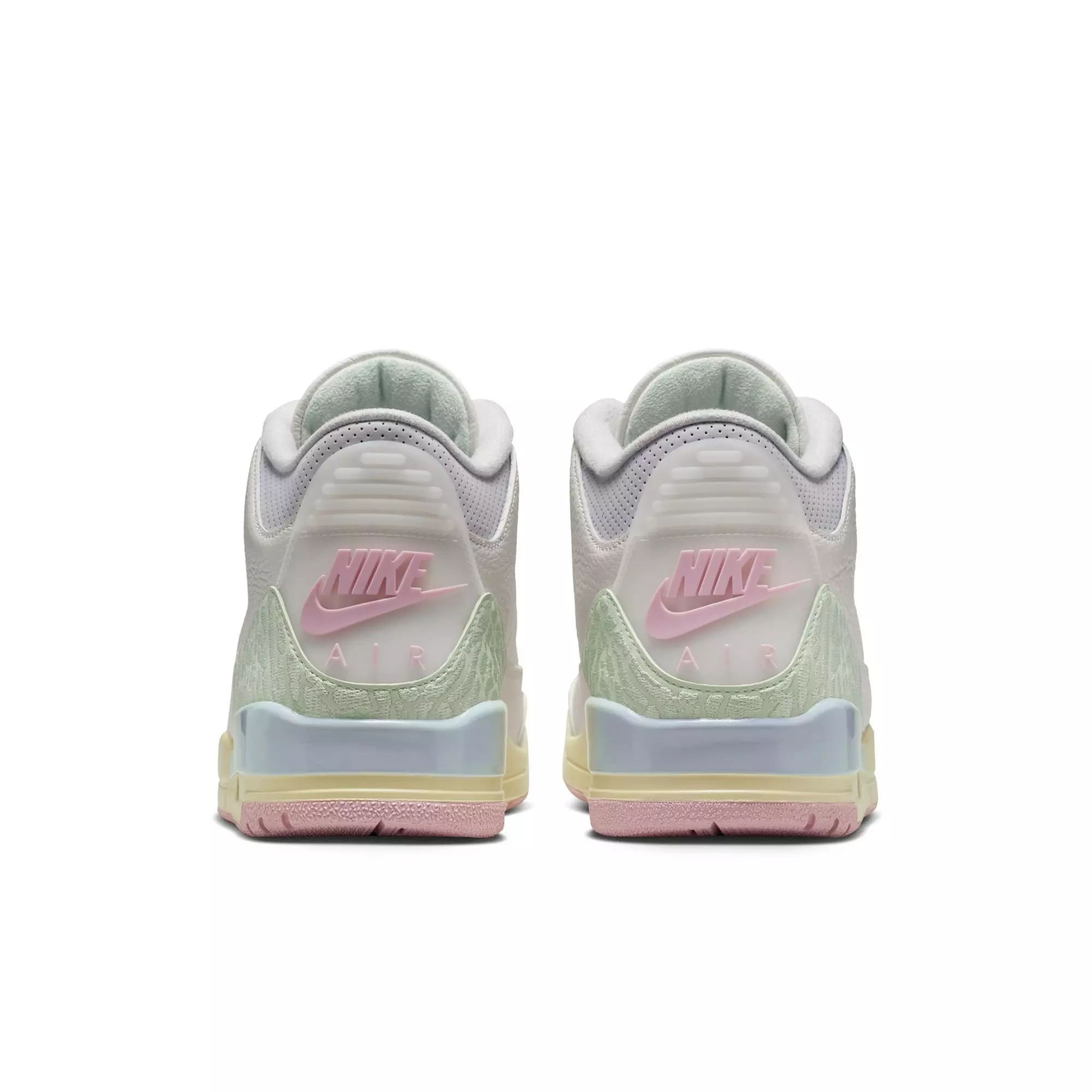 Jordan 3 Retro &ldquo;Spring Is in the Air&rdquo; Men's Shoe - SAIL/AURA/JADE