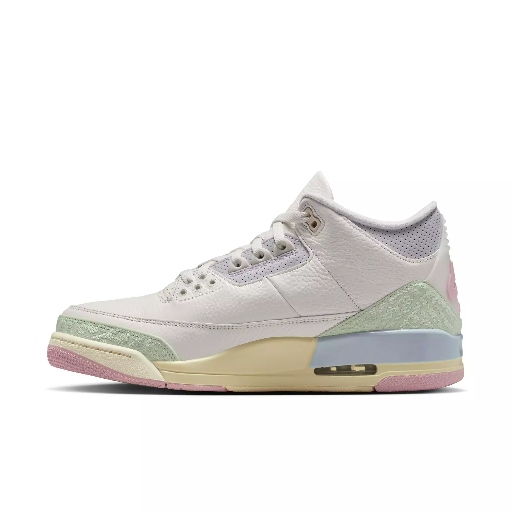Jordan 3 Retro &ldquo;Spring Is in the Air&rdquo; Men's Shoe - SAIL/AURA/JADE