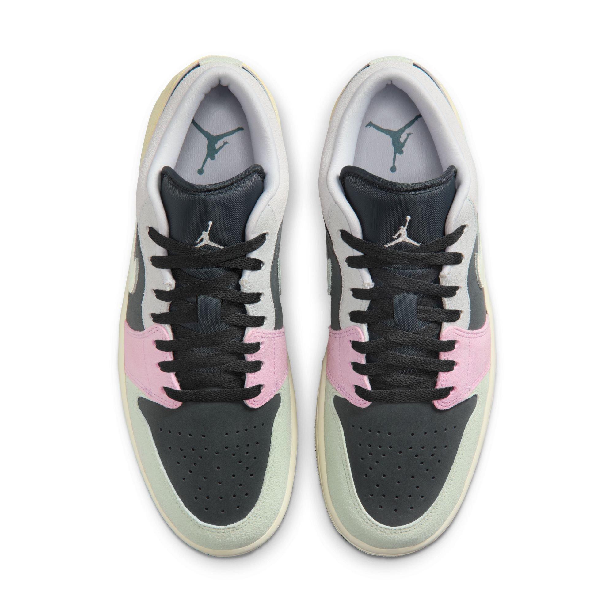 Jordan 1 Low SE "Anthracite/Sail/Muslin/Iris Whisper" Men's Shoe - BLACK/MULTI Thumbnail View 6