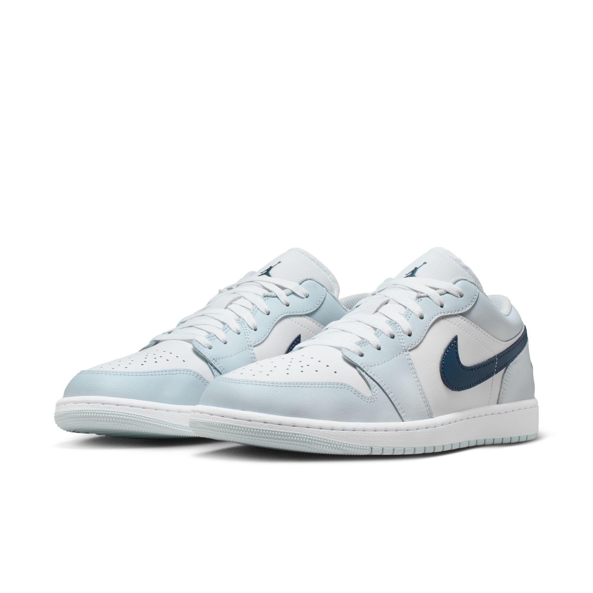 Jordan 1 Low "Aura/Squadron Blue/White" Men's Shoe - LT BLUE/WHITE Thumbnail View 5