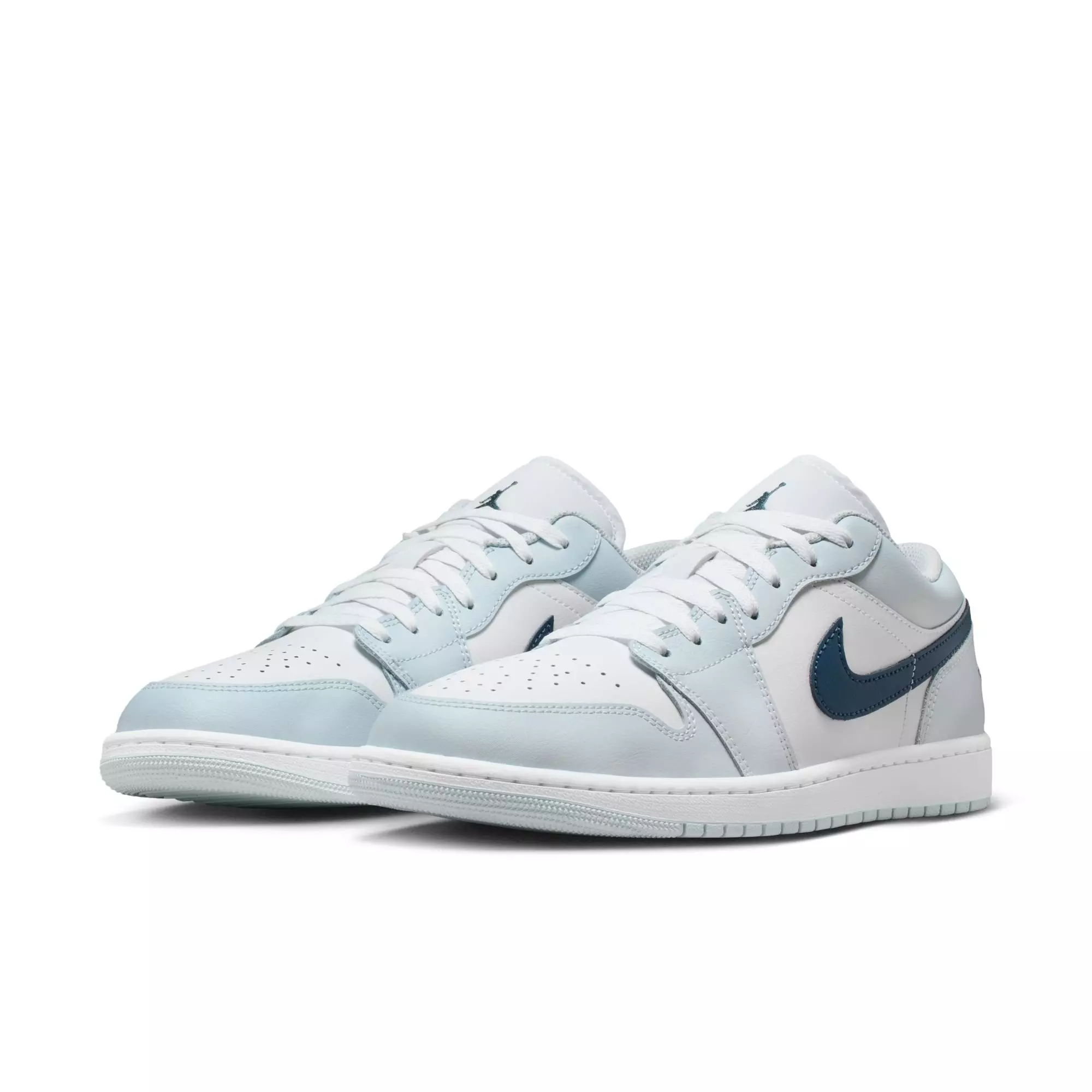 Jordan 1 Low "Aura/Squadron Blue/White" Men's Shoe - LT BLUE/WHITE
