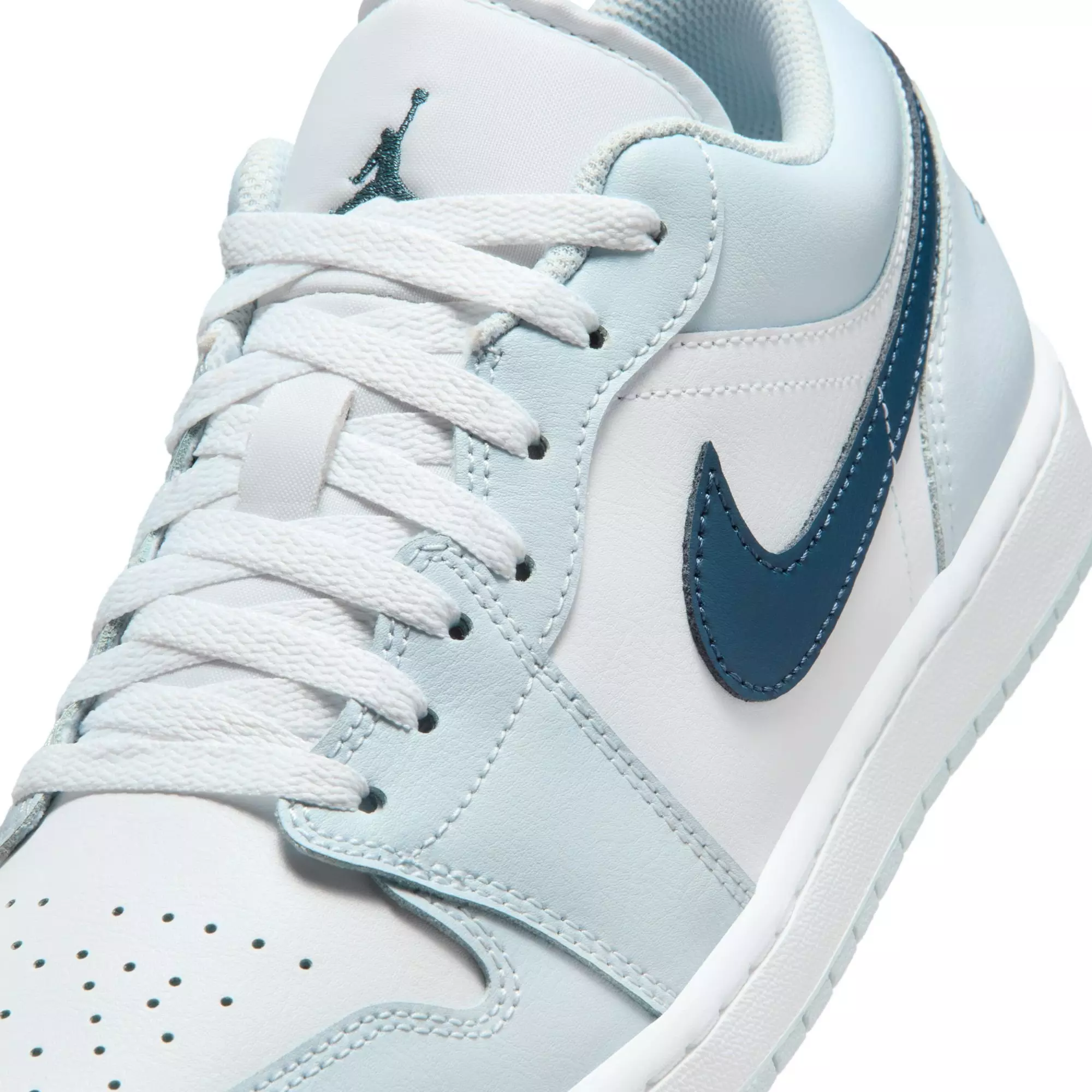 Jordan 1 Low "Aura/Squadron Blue/White" Men's Shoe - LT BLUE/WHITE
