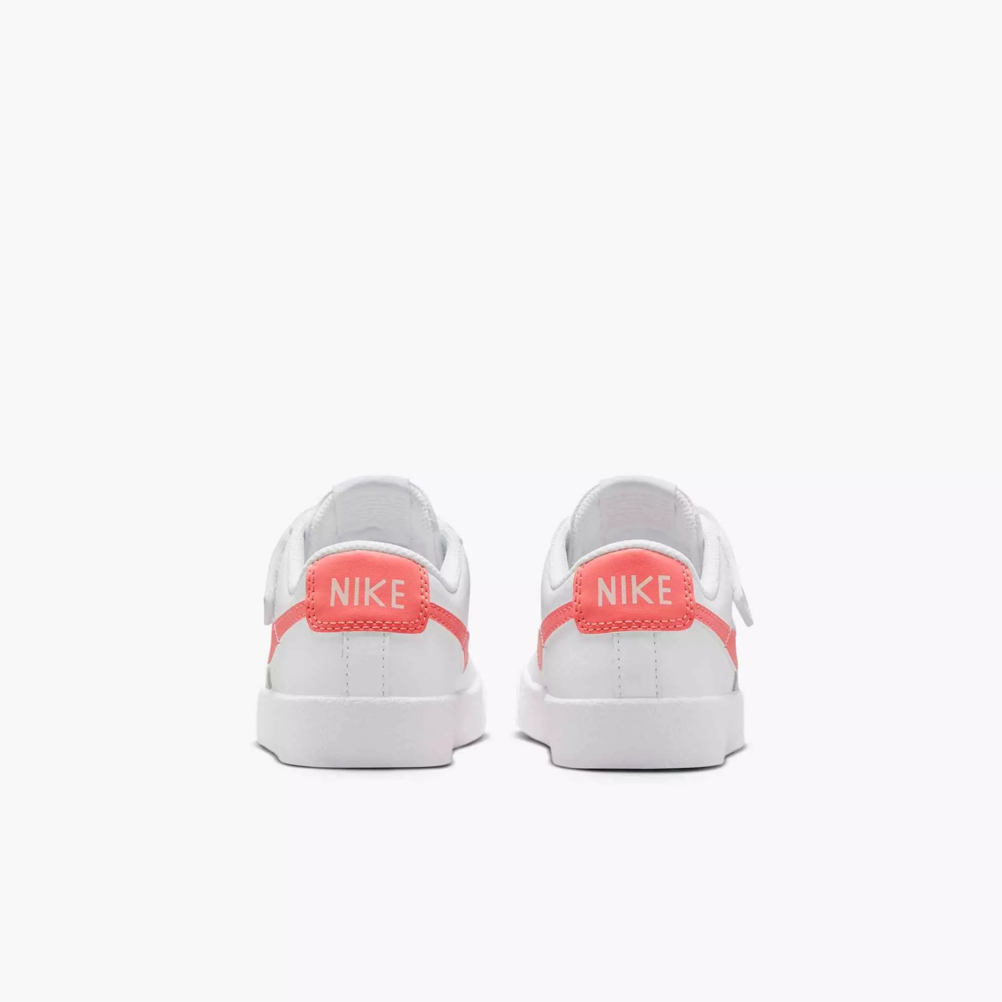 Nike Blazer Low '77 "White/Echo Pink/Magic Ember" Preschool Girls' Shoe - WHITE/PINK