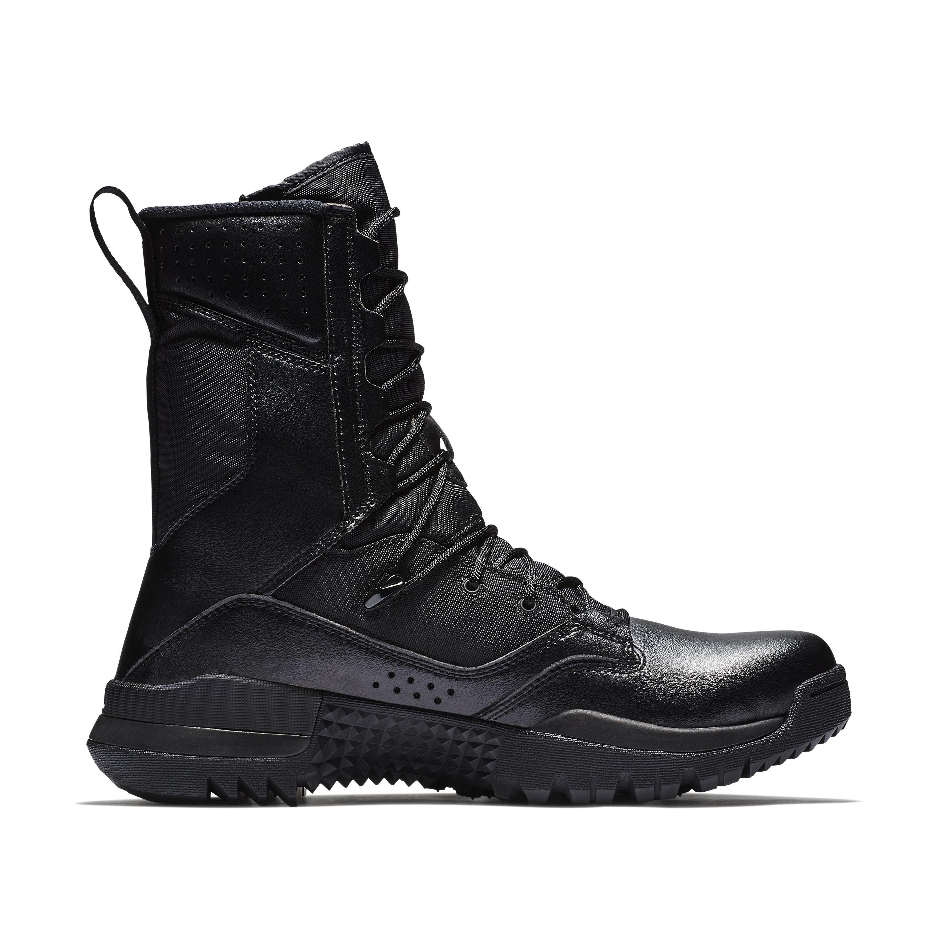 mens nike black boots