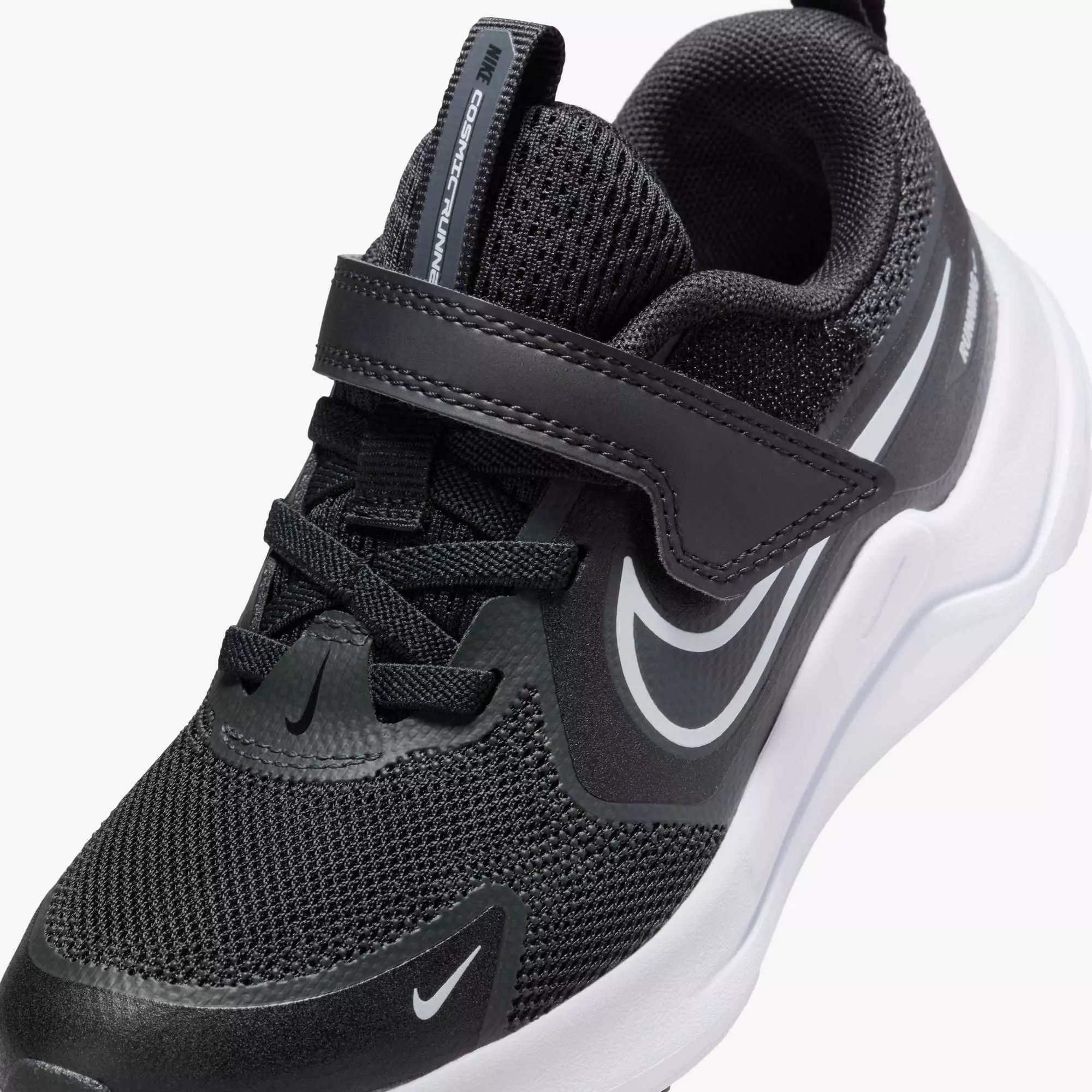 Nike Cosmic Runner "Black/Anthracite/White" Preschool Boys' Running Shoe - BLACK/DK GREY/WHITE