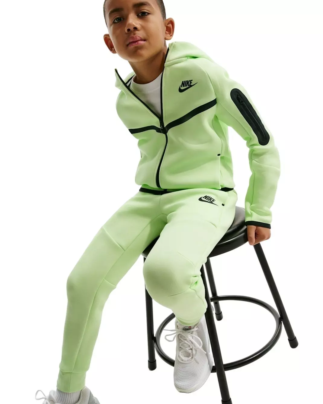 Nike Big Kids' Sportswear Tech Fleece Joggers - Lime Green - LIME GREEN