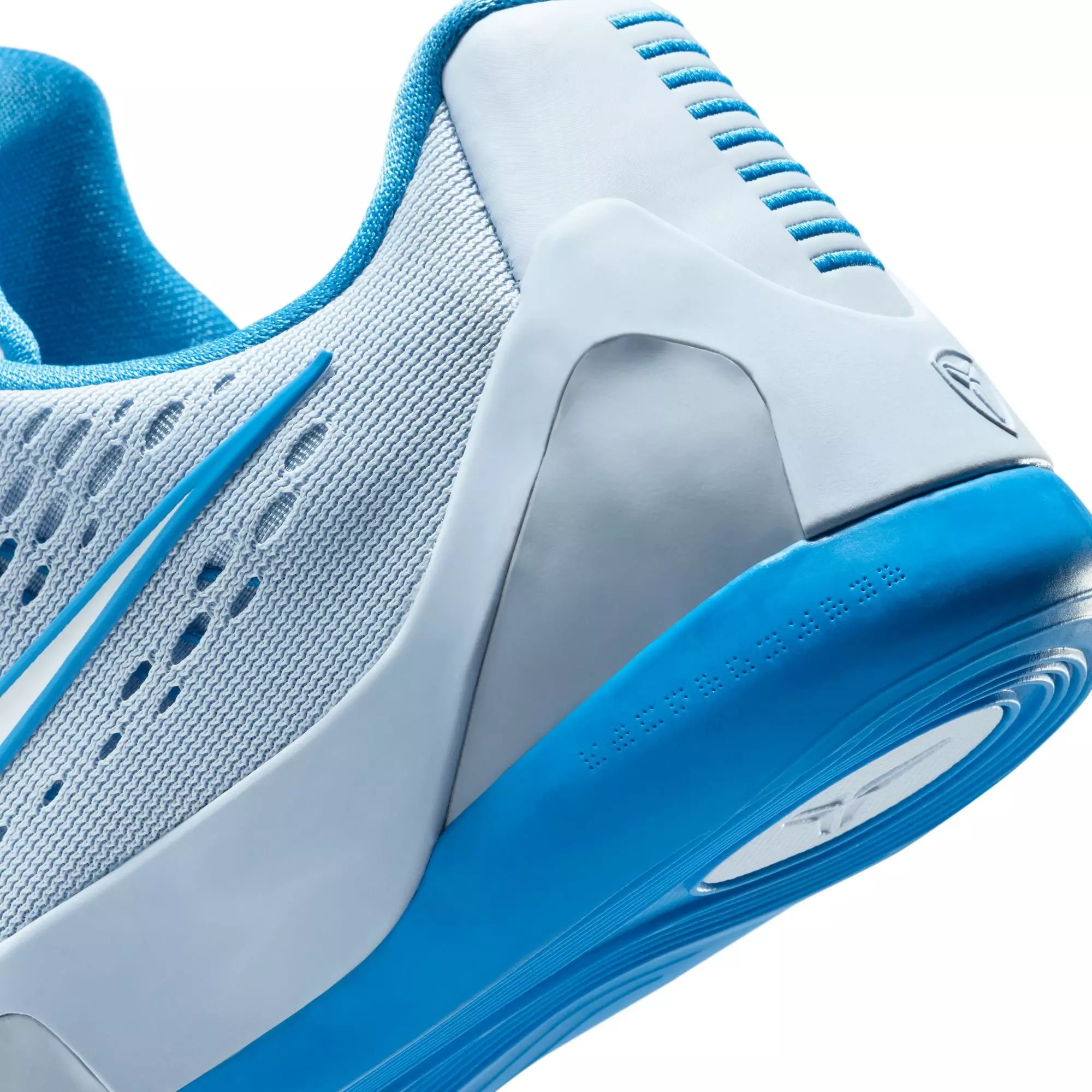 Nike Kobe IX Low EM "Hydrogen Blue" Grade School Kids' Basketball Shoe - HYDROGEN BLUE/PHOTO BLUE/WHITE