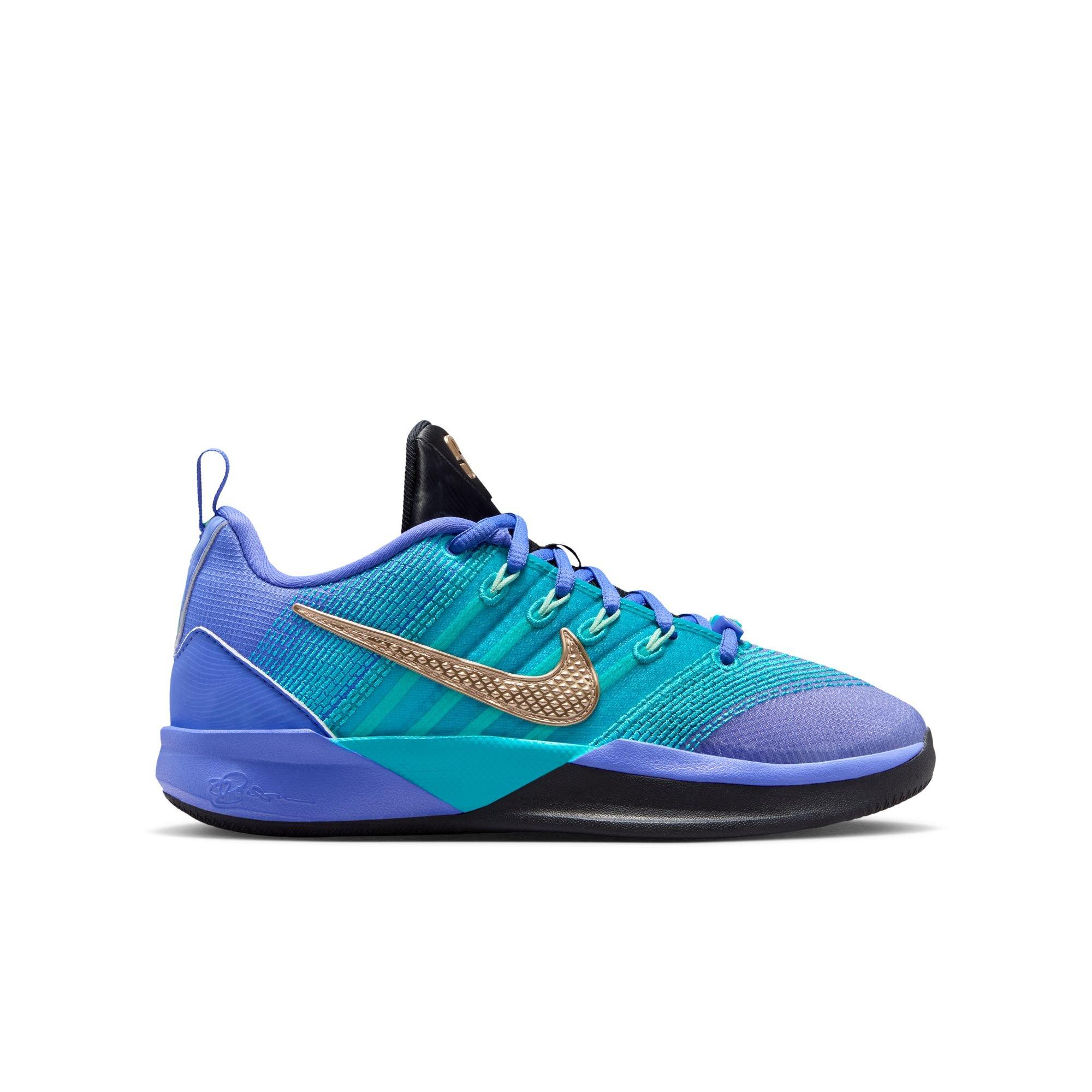 Nike Sabrina 3 