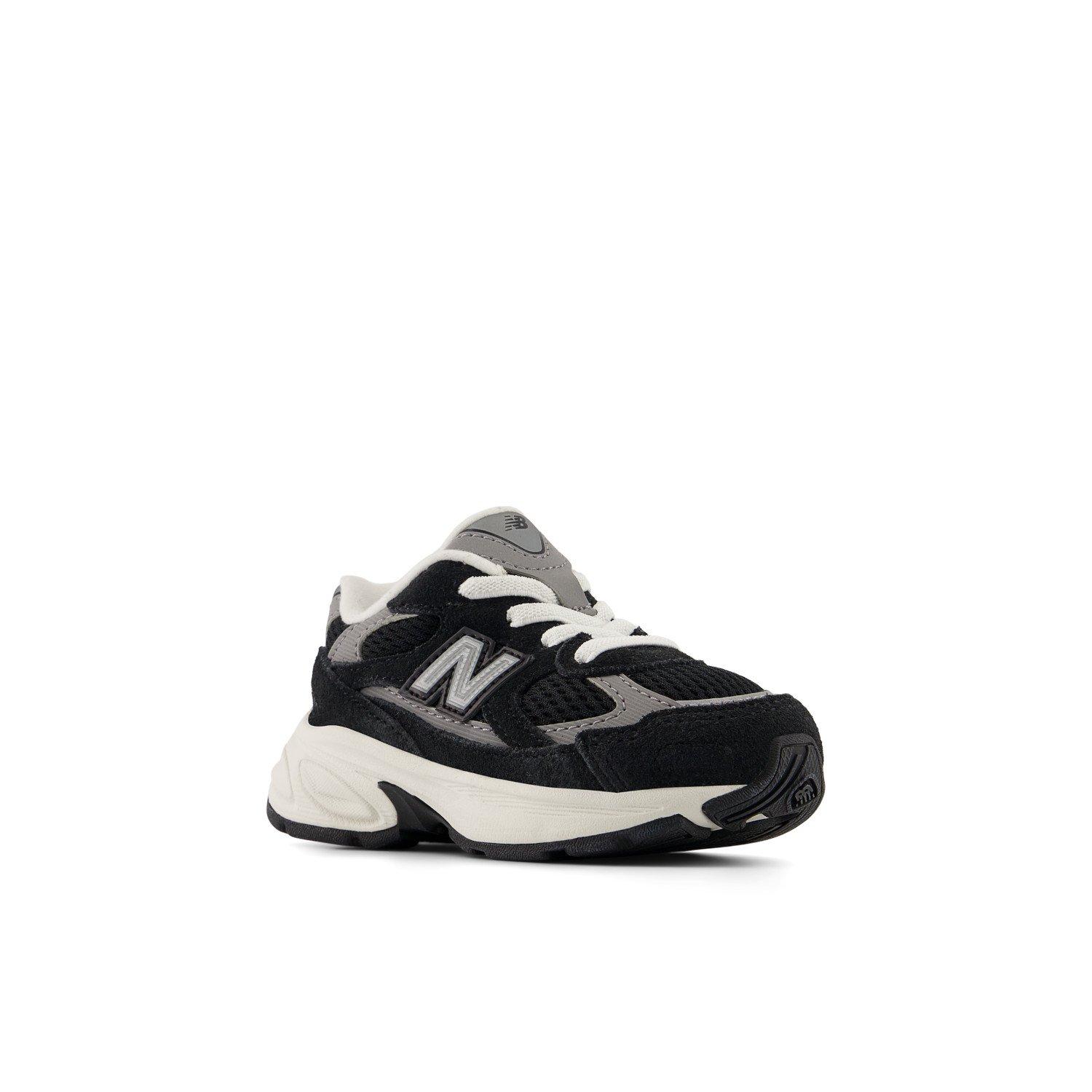 New Balance 2010 Toddler Boys' "Black/Grey" Shoe