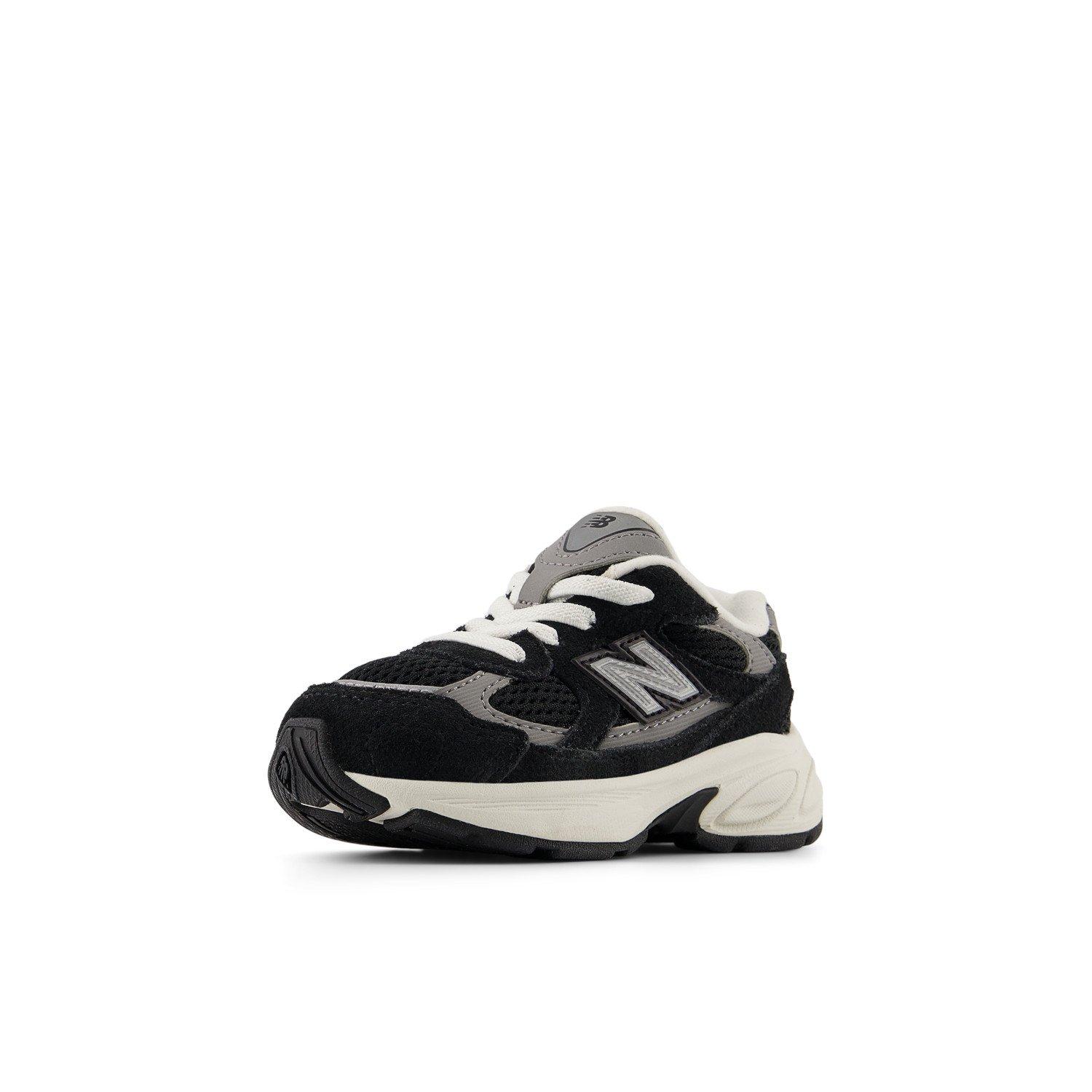 New Balance 2010 Toddler Boys' "Black/Grey" Shoe
