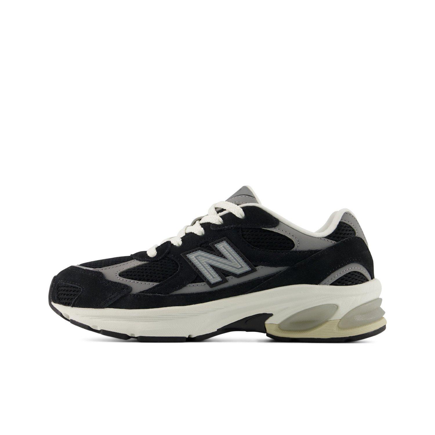 New Balance 2010 Grade School Boys' "Grey" Shoe
