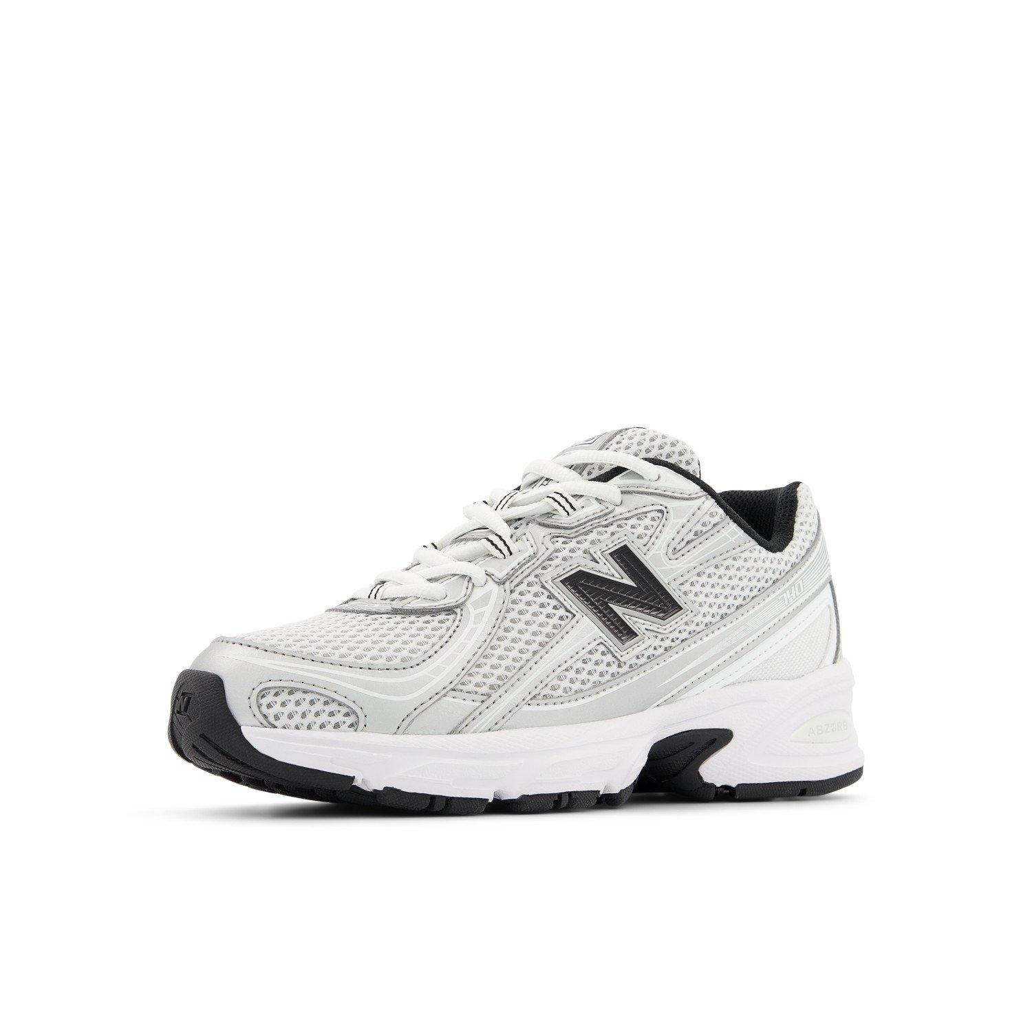 New Balance 740 Preschool Boys' "White/Black" Shoe