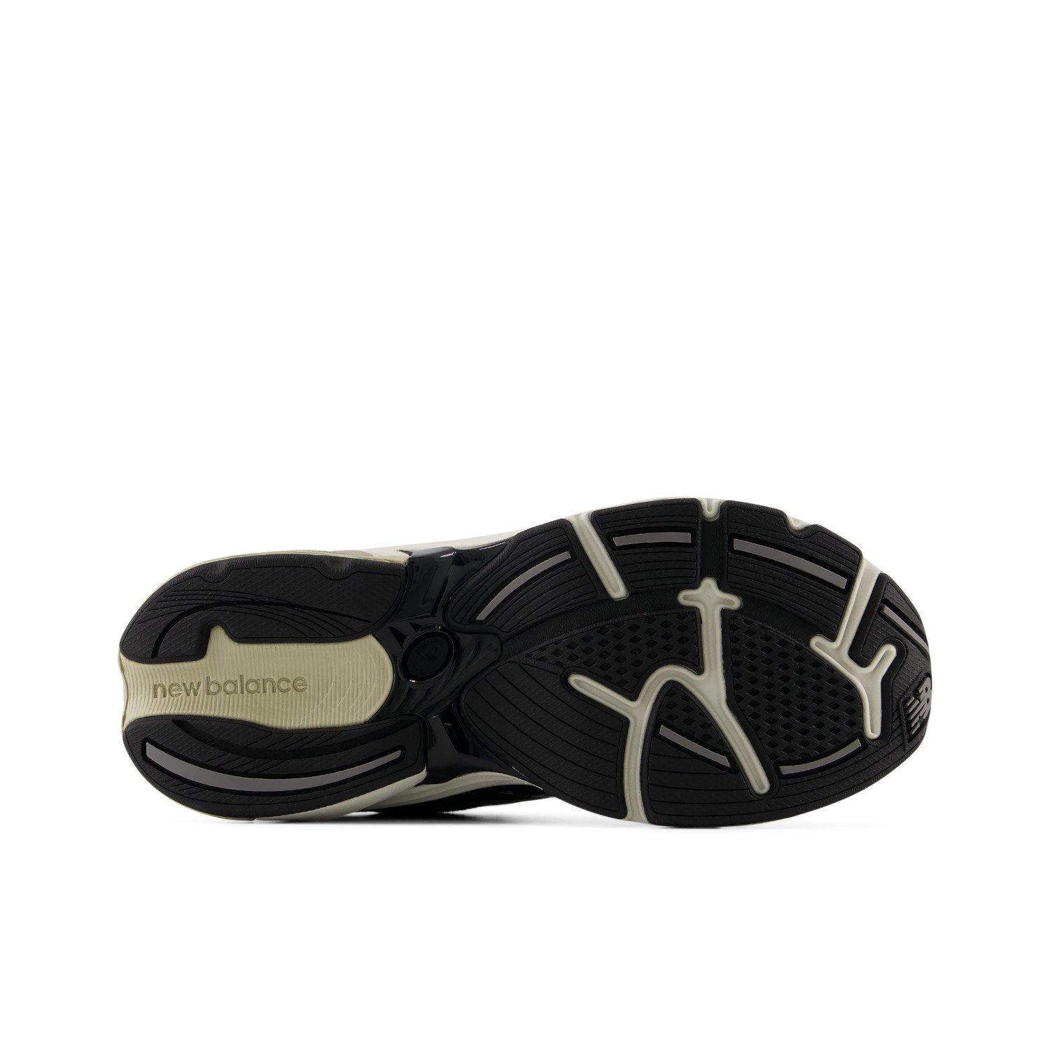 New Balance 2010 Preschool Boys' "Black/Grey" Shoe
