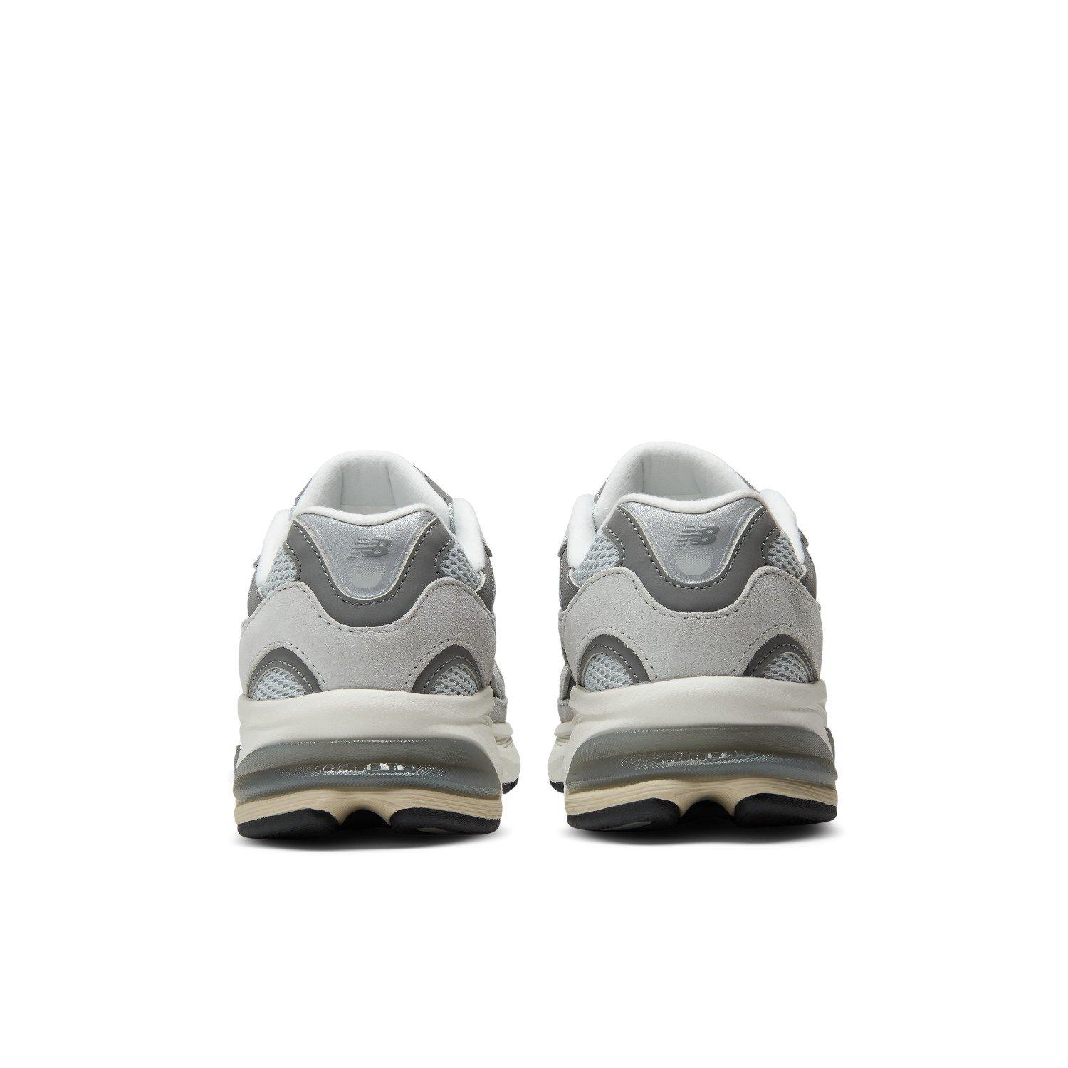 New Balance 2010 Grade School Boys' "Grey" Shoe