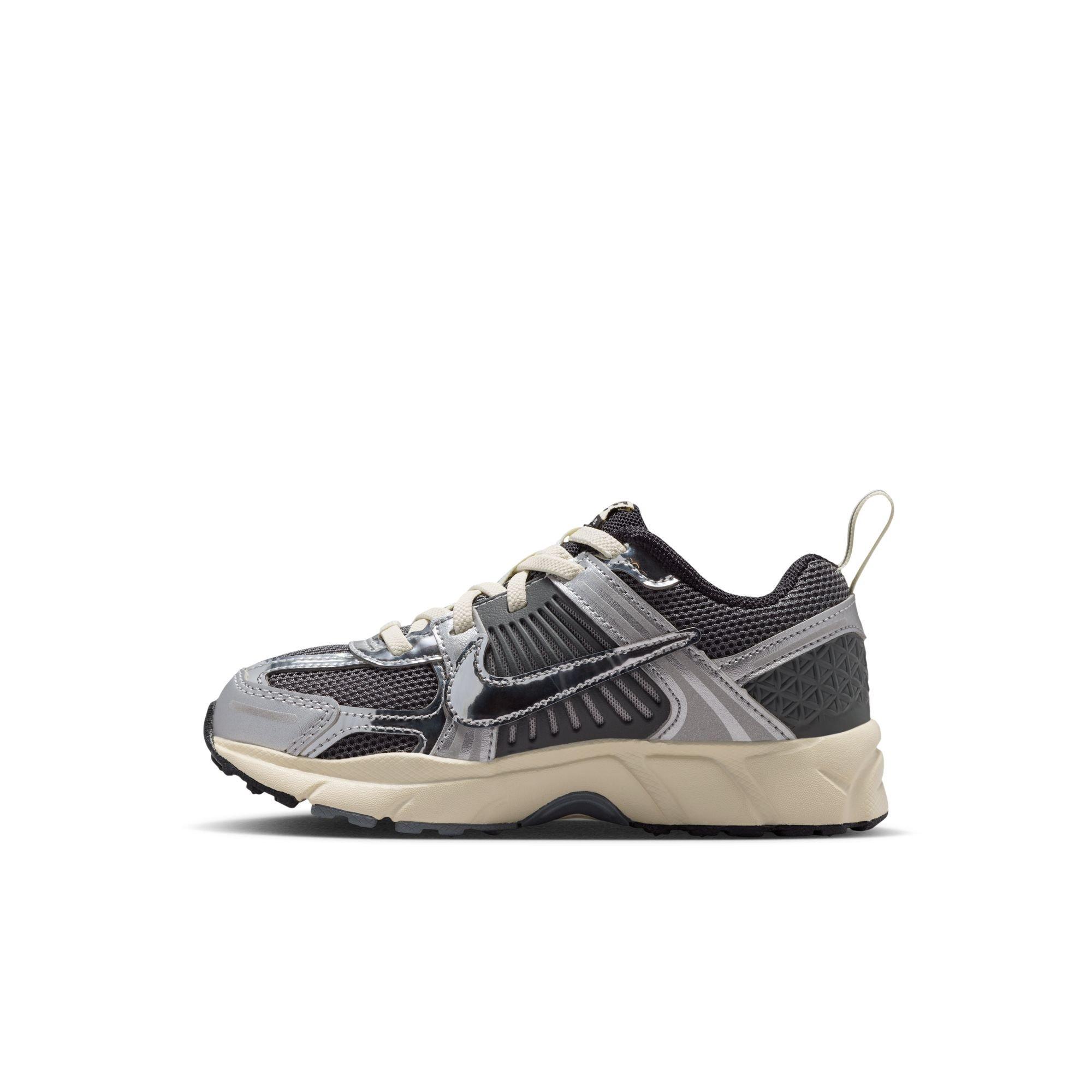 Nike Vomero 5 Preschool Boys' "Iron Grey/Chrome/Metallic Silver" Shoe