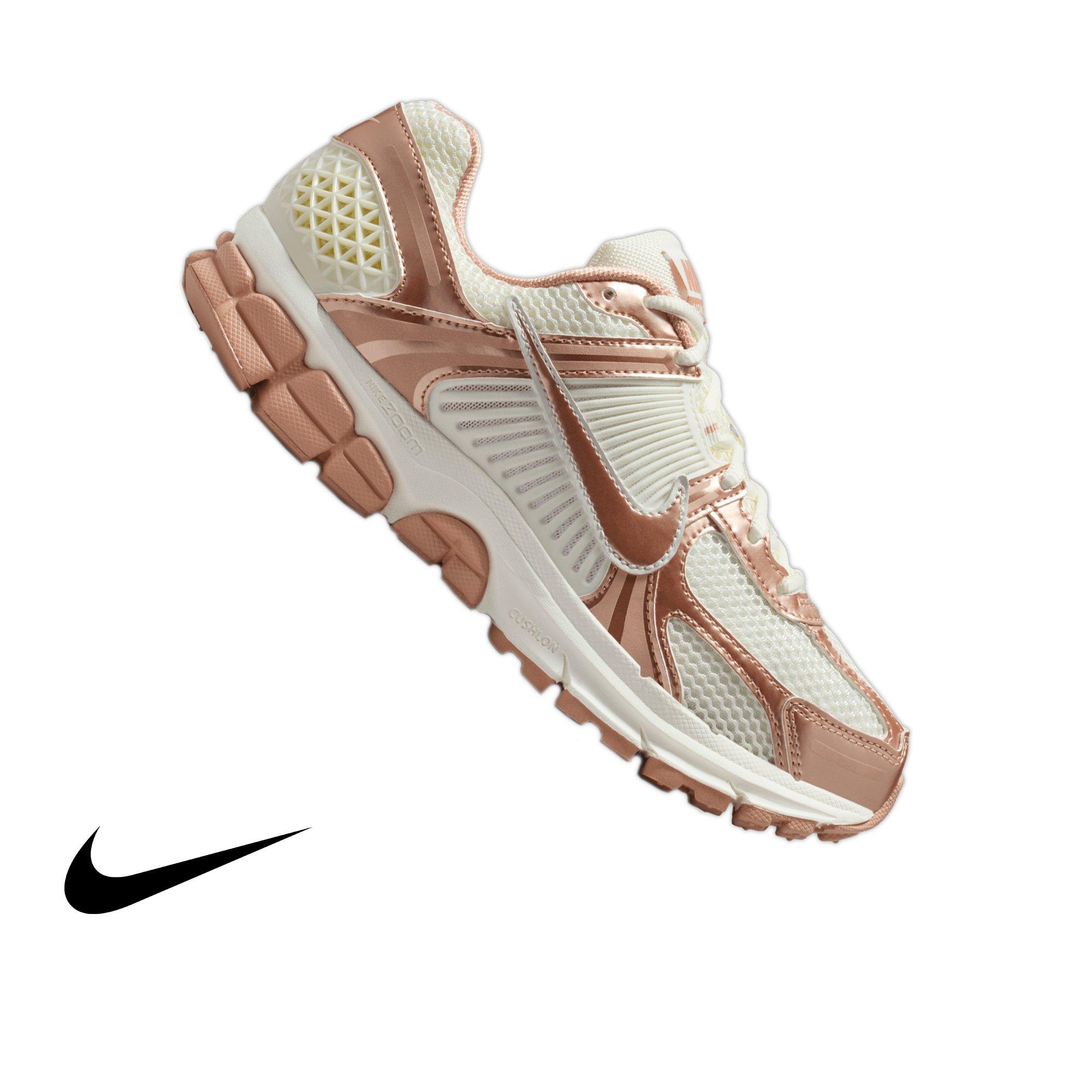 Nike Zoom Vomero 5 "Rose Gold" Women's Shoe - SAIL/ROSE GOLD Thumbnail View 1
