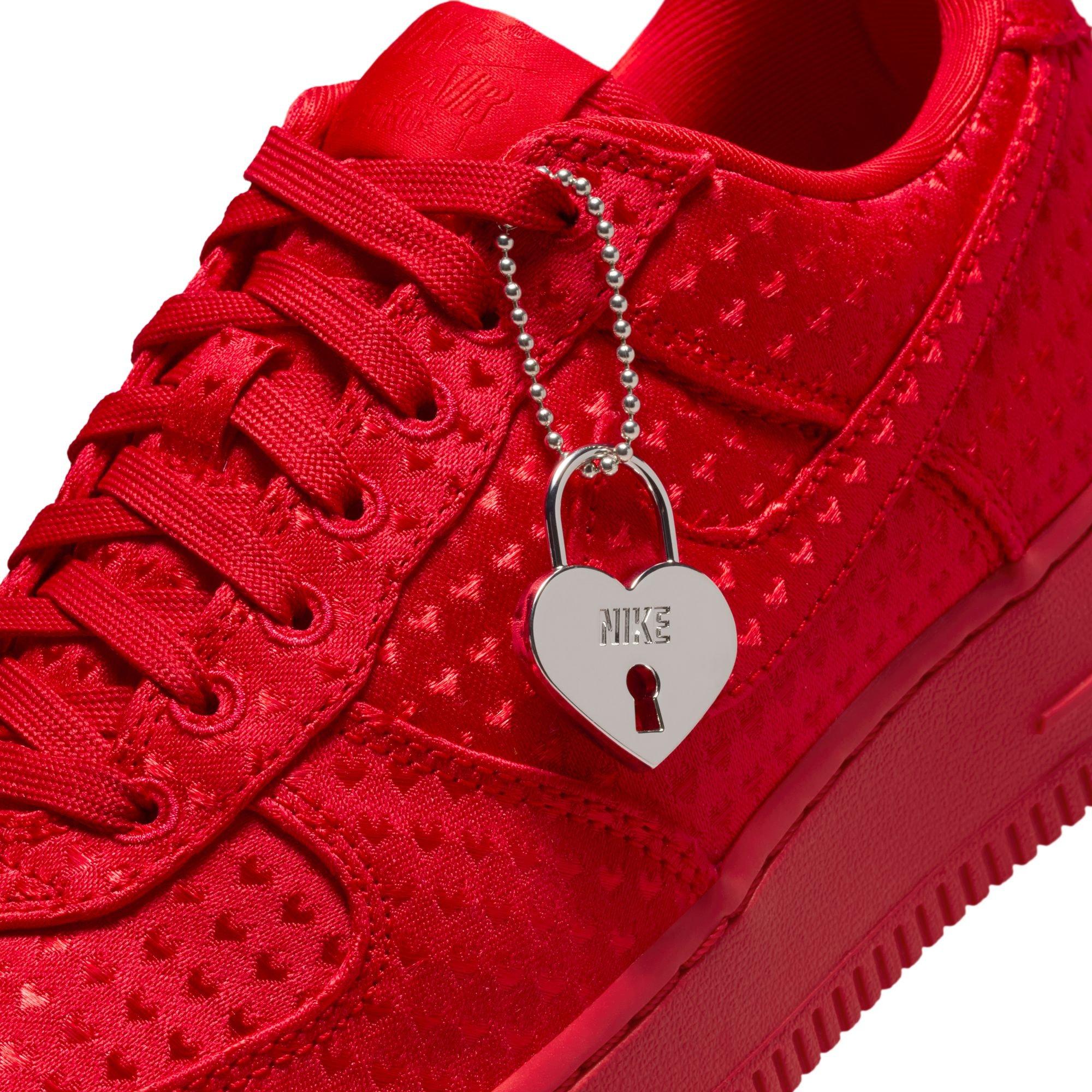 .*.様 Nike Air Force 1 Low Red Heart 26.5 Nike Air Force 1 Hearts 
