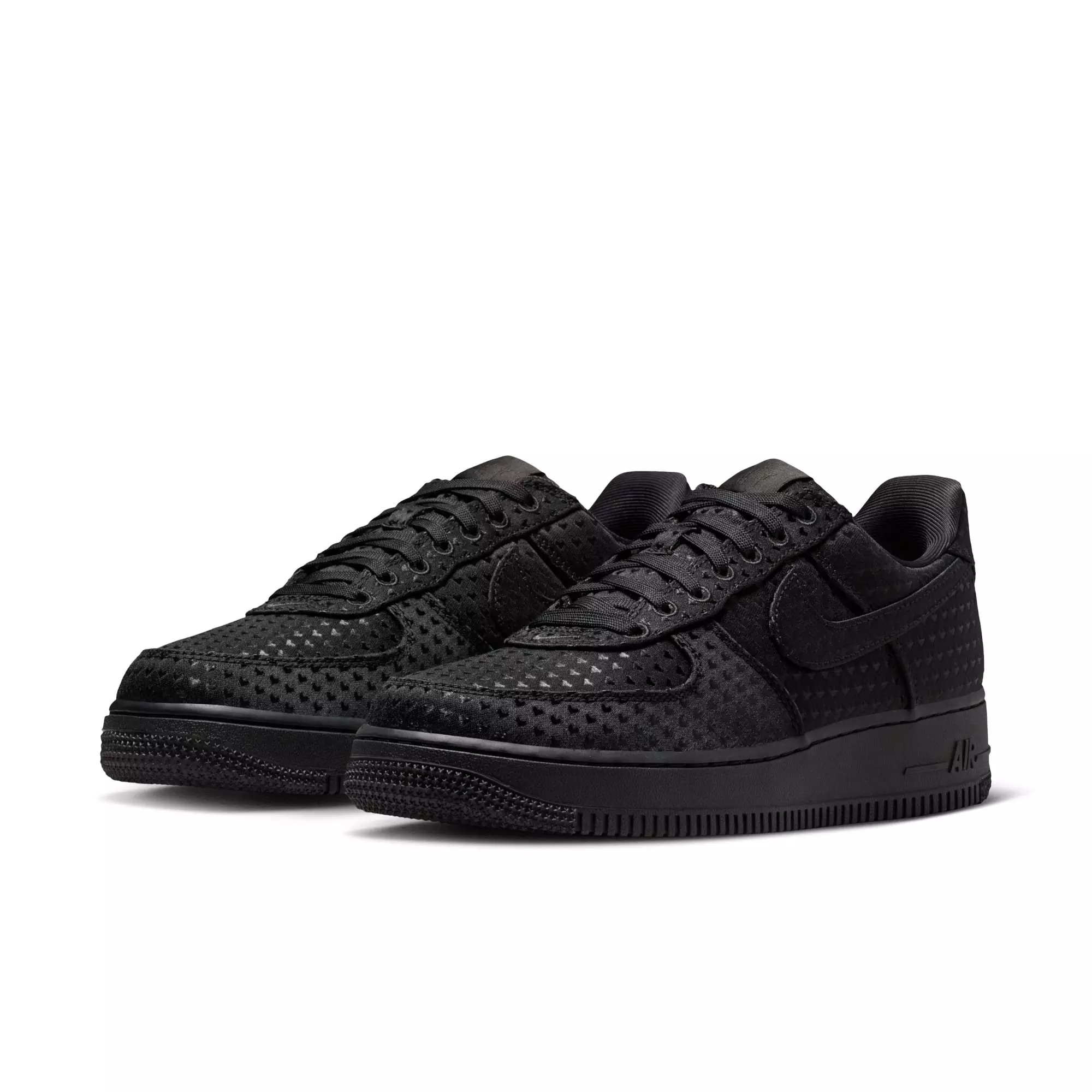 Nike Air Force 1 Hearts "Black" Women's Shoe - BLACK