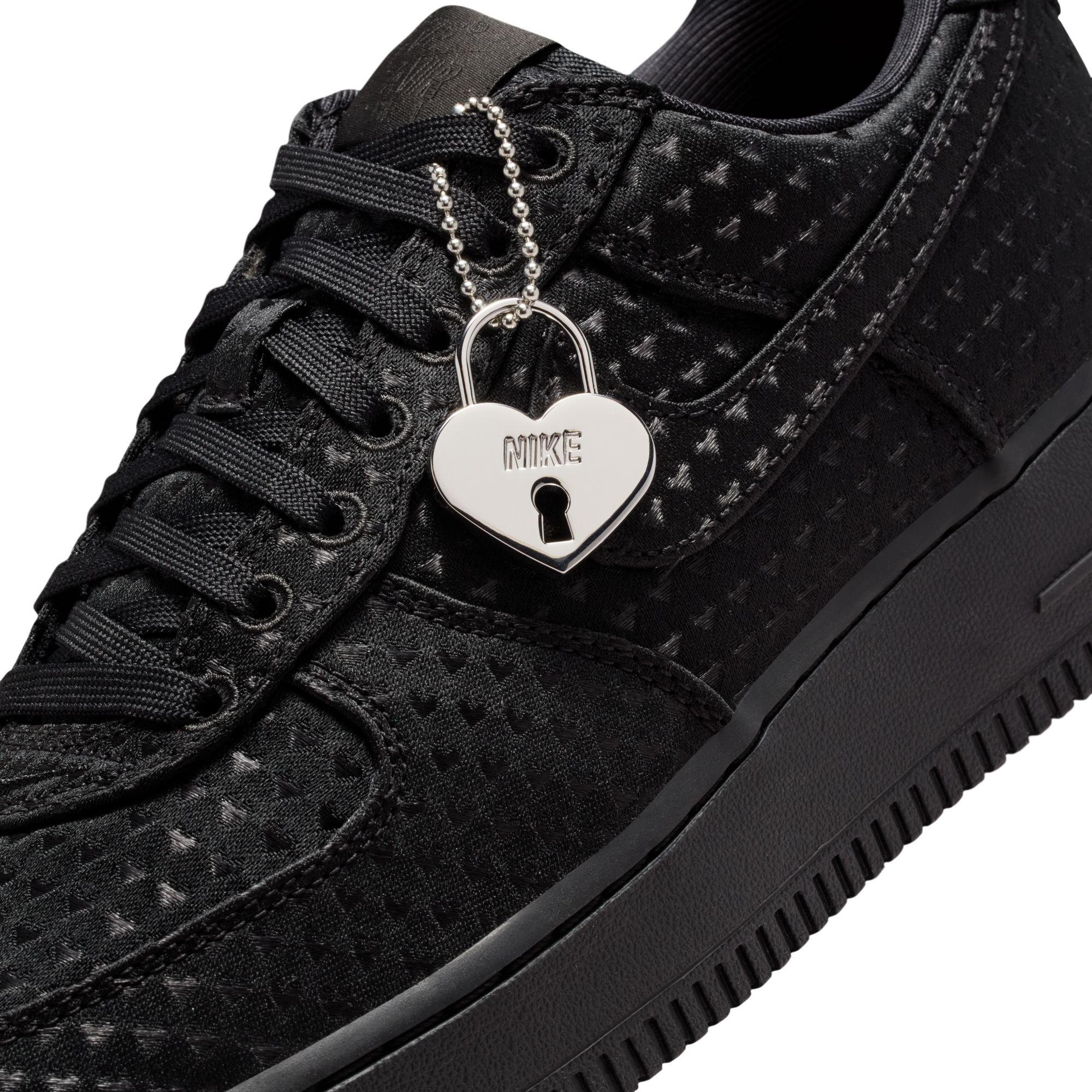 Nike Air Force 1 Hearts "Black" Women's Shoe - BLACK Thumbnail View 7