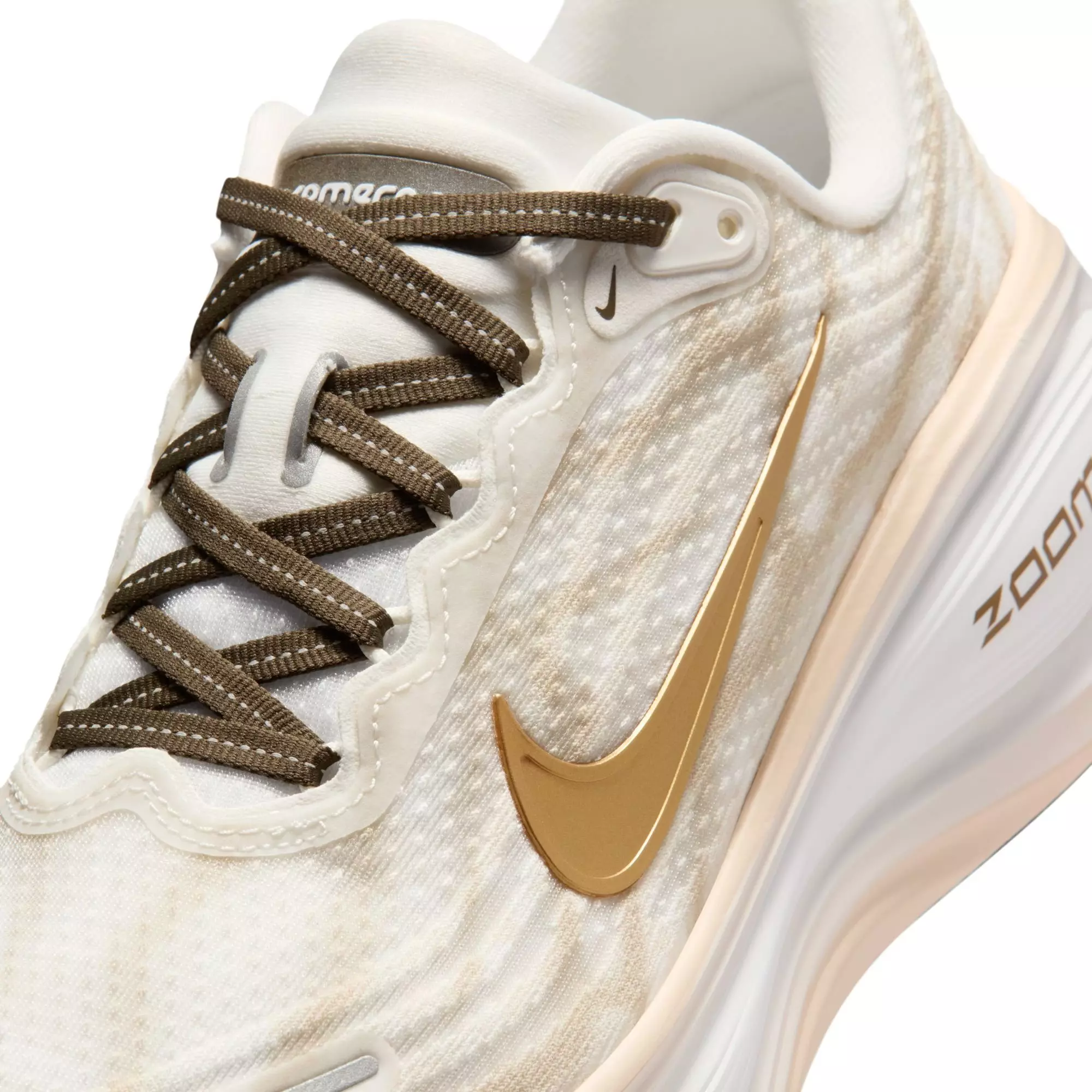 Nike Vomero Plus "Summit White/Metallic Gold/Dark Hazel" Women's Road Running Shoe - MULTI-COLOR