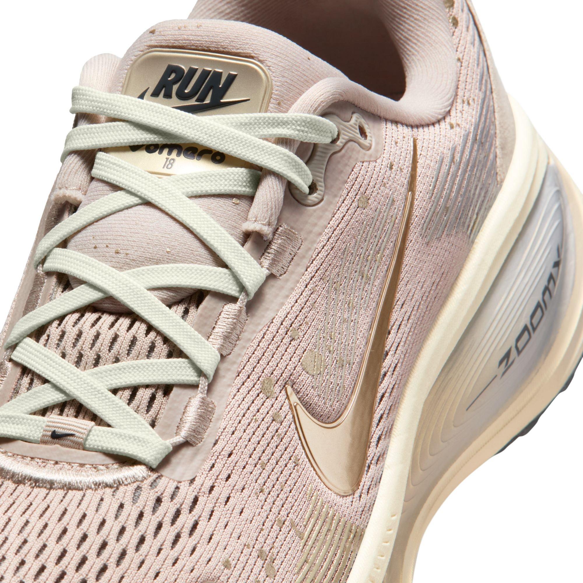 Nike Vomero 18 SE "Cream II/Mtlc Gold Grain/Coconut Milk" Women's Road Running Shoe - CREAM Thumbnail View 10