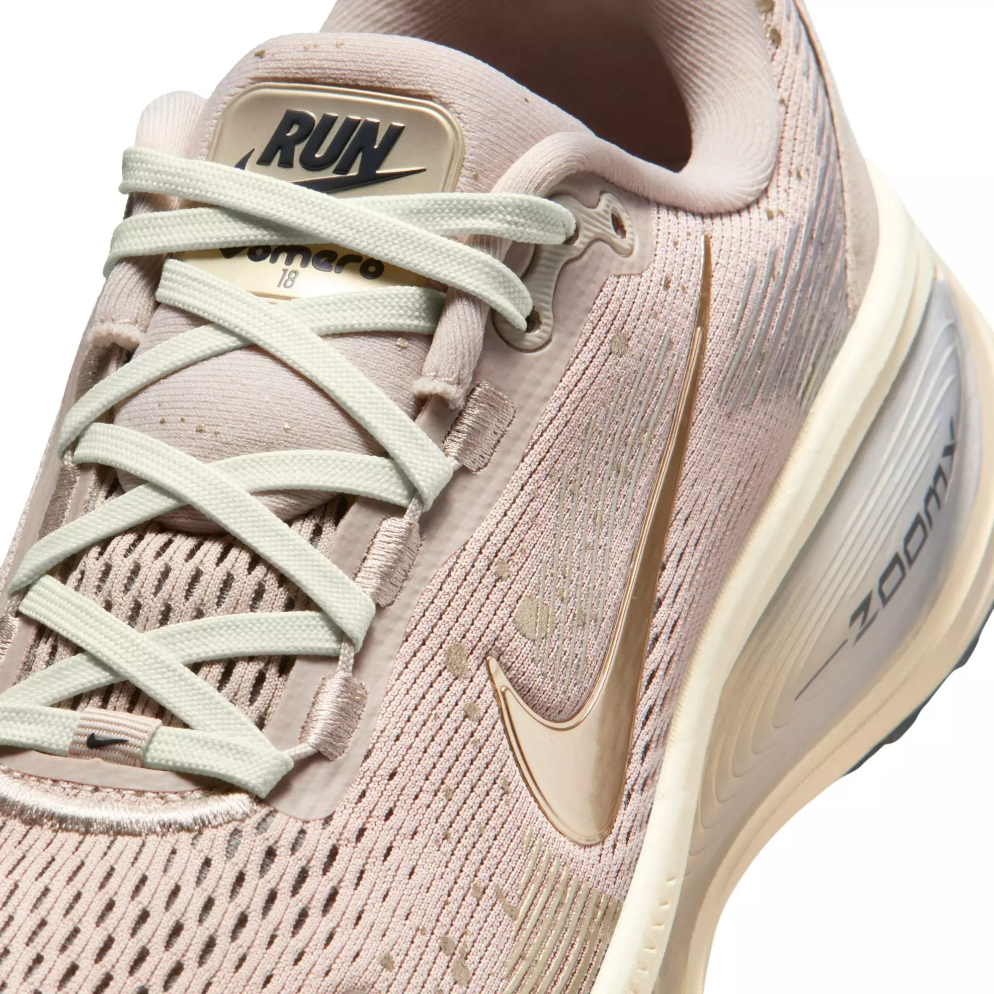 Nike Vomero 18 SE "Cream II/Mtlc Gold Grain/Coconut Milk" Women's Road Running Shoe - CREAM