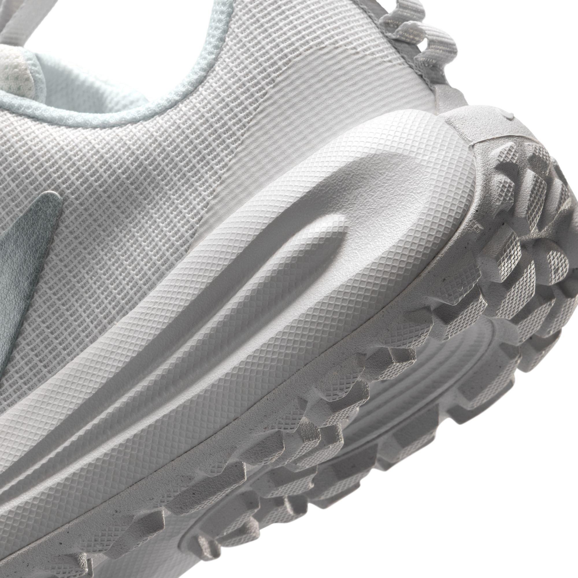 Nike Cross Turf "Photon Dust/Metallic Silver/Vast Grey" Grade School Boys' Baseball Shoe - GREY/WHITE Thumbnail View 11