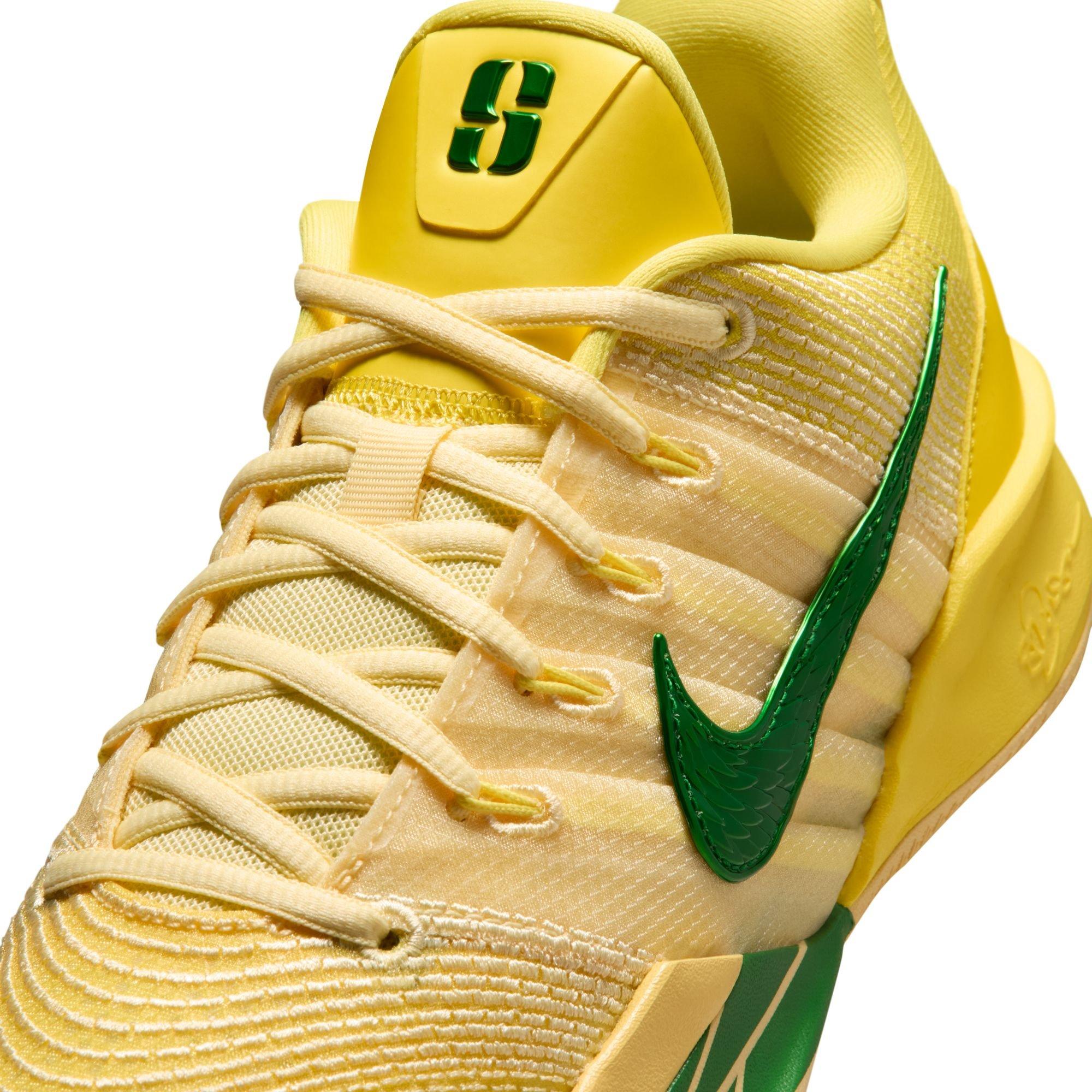 Nike Sabrina 3 "Oregon" Basketball Shoe - YELLOW STRIKE/APPLE GREEN Thumbnail View 5