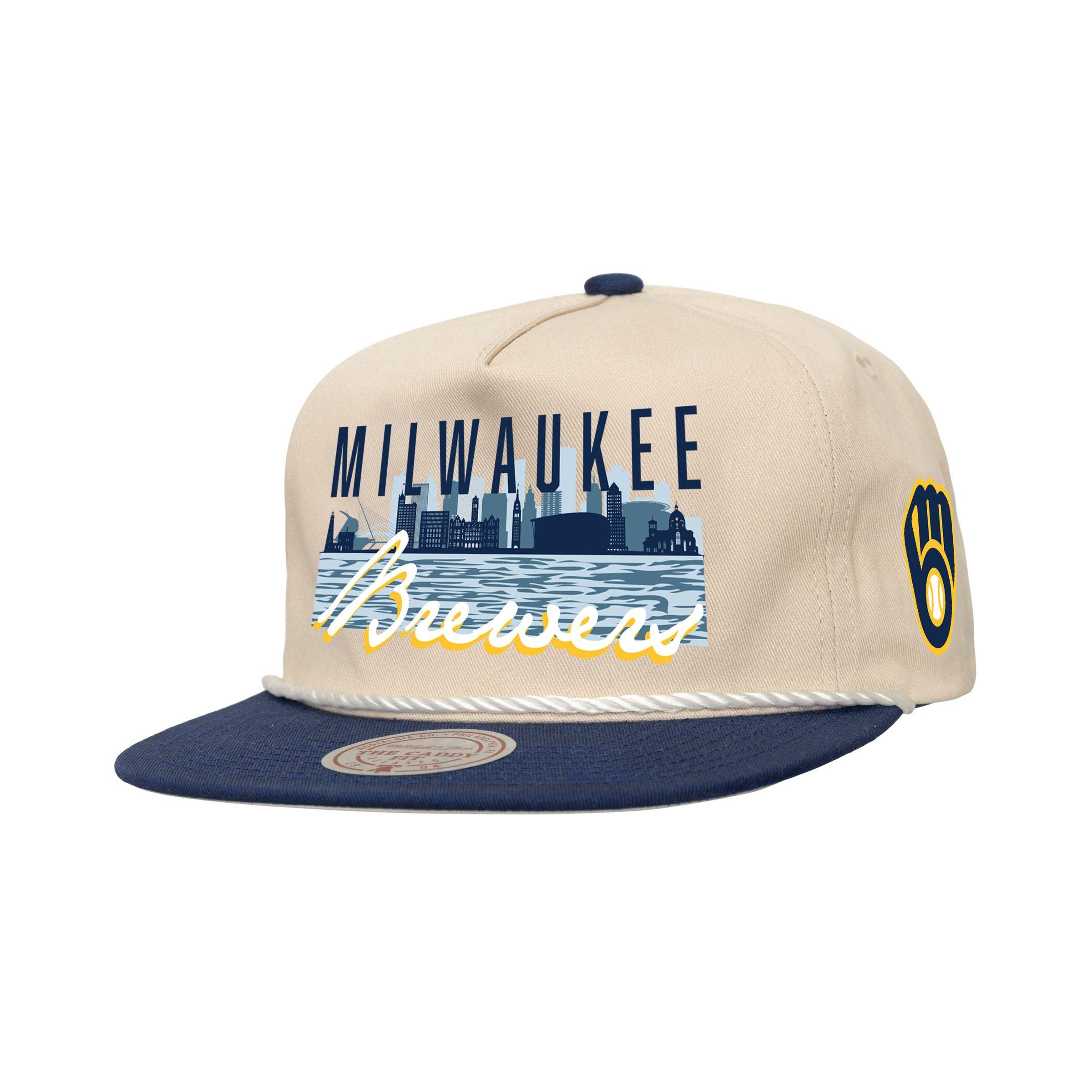Mitchell & Ness Milwaukee Brewers Cityscape Cream Snapback Hat
