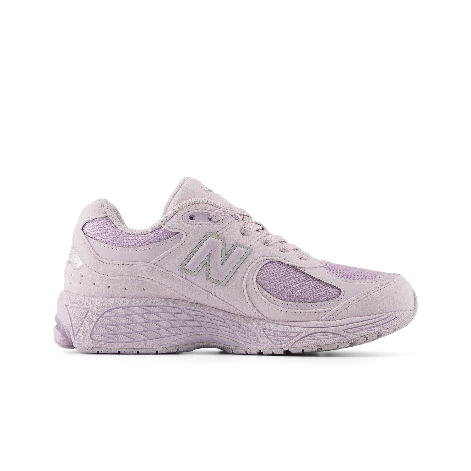 New Balance 2002 "Lilac" Grade School Girls' Shoe - LILAC Thumbnail View 2