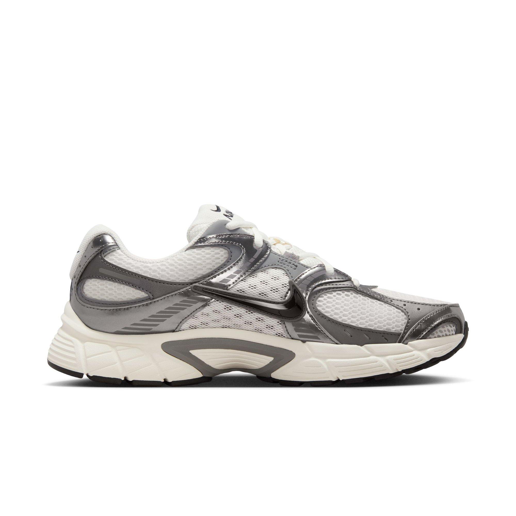 Nike V5 RNR "Phantom/Black/Pencil Point" Men's Shoe - WHITE/BLACK/SILVER Thumbnail View 2